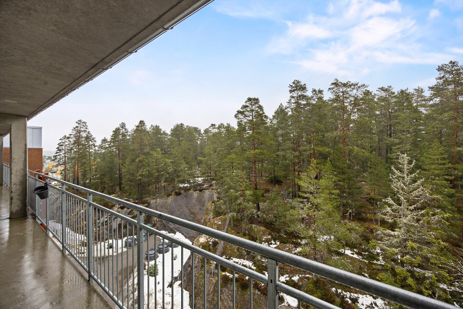 Med umiddelbar nærhet til Østmarka ligger alt til rette for en aktiv fritid, sommer som vinter. Galleribilde