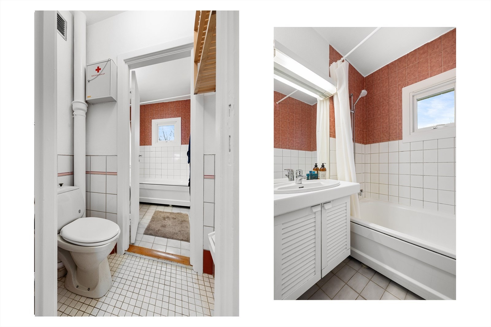 Badet er av eldre standard og delt i to praktiske soner: separat toalettrom og bad/vaskerom.
Toalettdelen har mosaikkfliser på gulv og fliser opp til halv vegghøyde, med malt strie på vegg over. Galleribilde