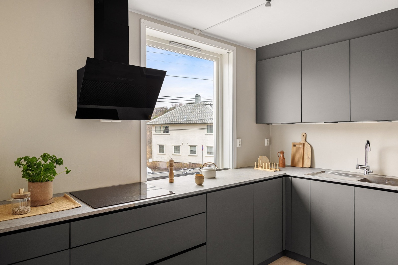 Flott og moderne kjøkken fra 2020. Galleribilde