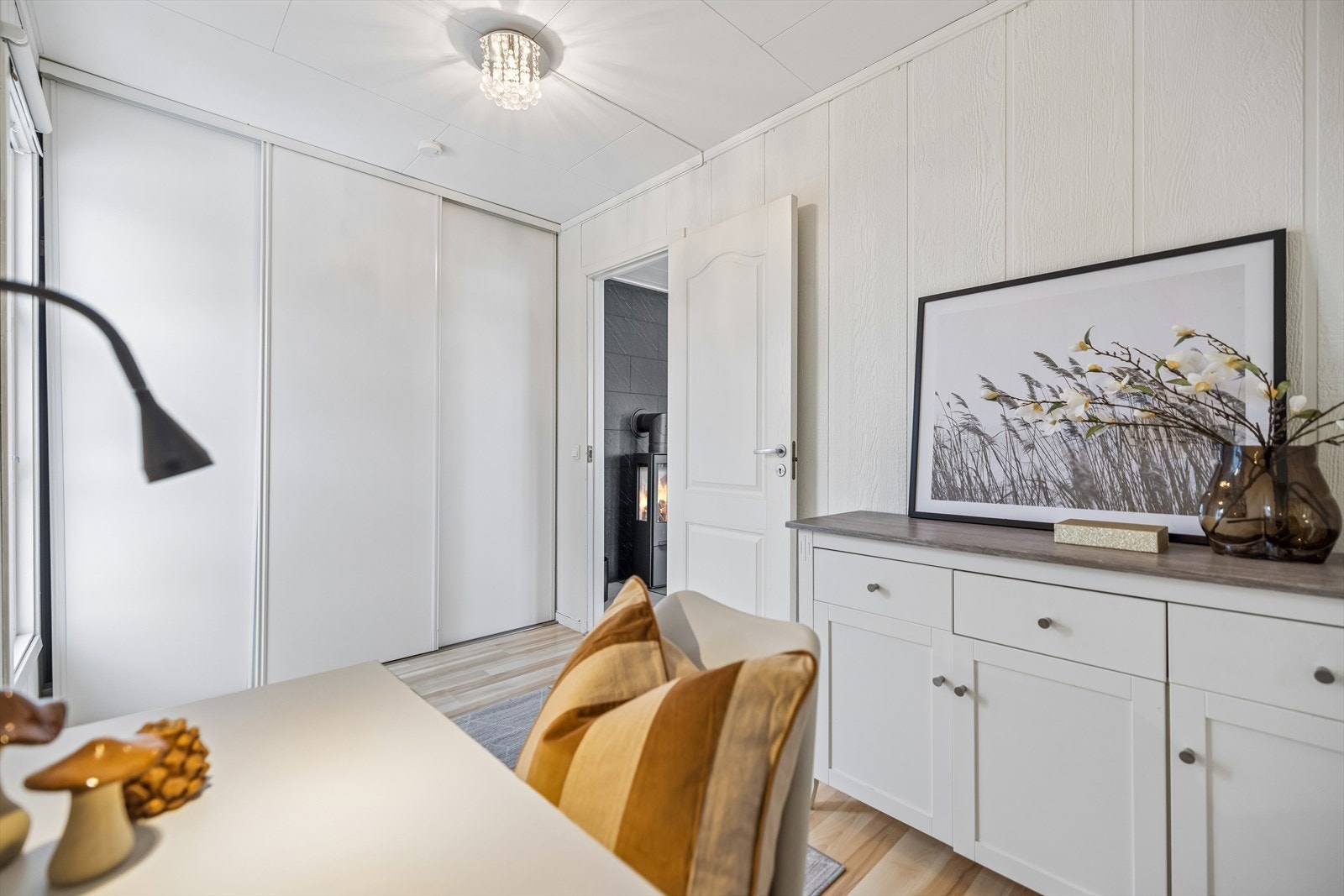 Fleksibelt rom som kan benyttes som kontor eller ekstra soverom. Galleribilde