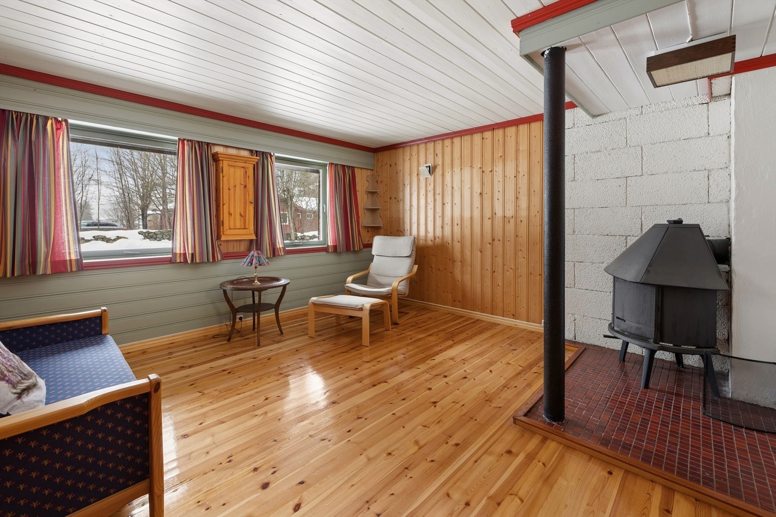 Fra kjellerstua. (ikke godkjent som oppholdsrom). Galleribilde