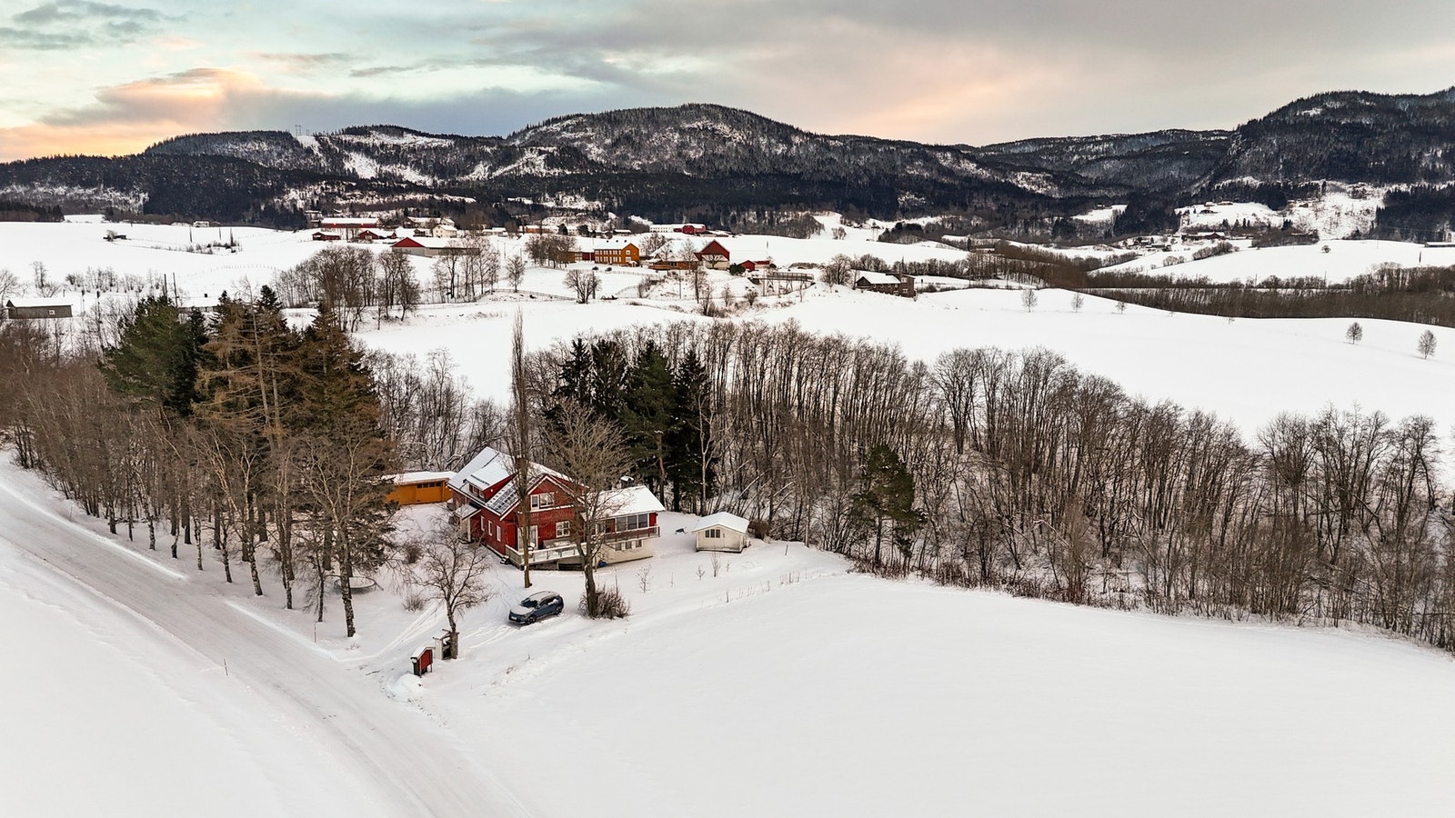 En stor og romslig enebolig på hele 323kvm. Galleribilde