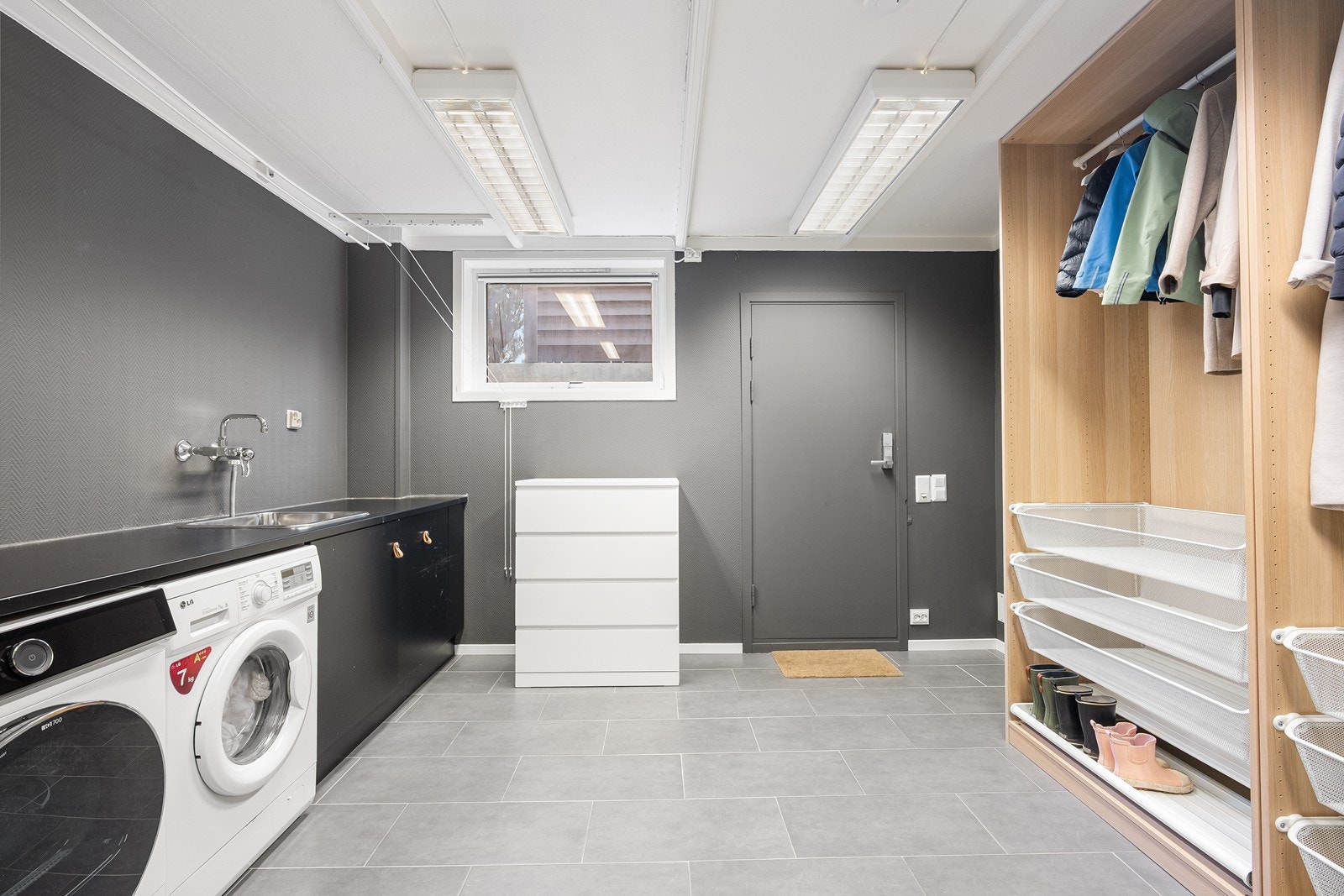 Underetasje: Vaskerom/bi-inngang. Galleribilde