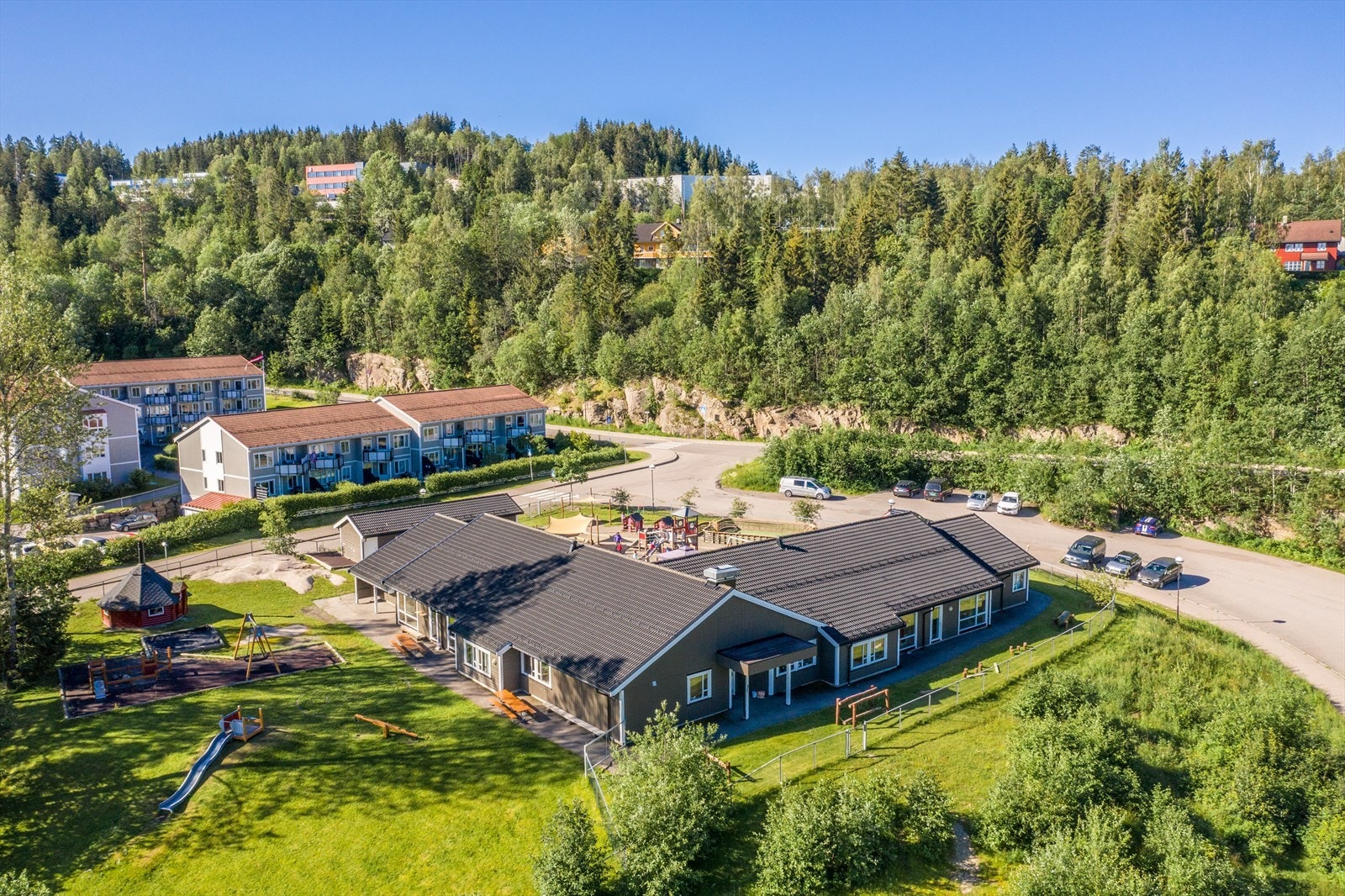 Det er flere barnehager i området, her fra Hundremeretskogen Barnehage. Galleribilde