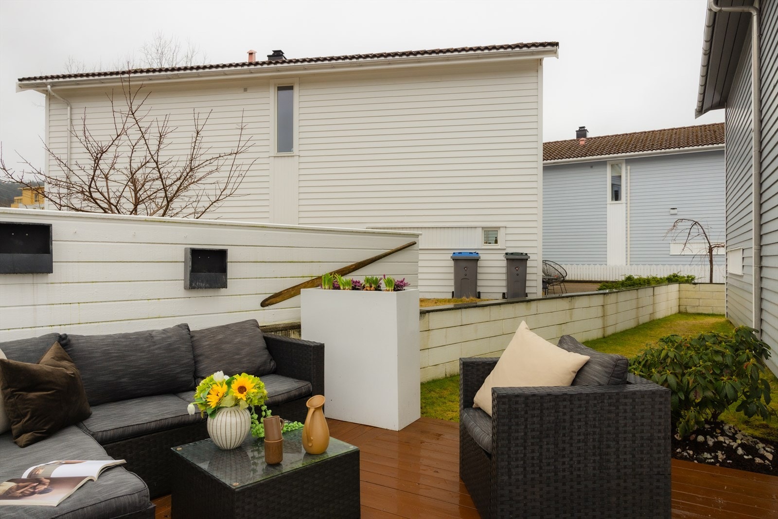 Det er også en flott plen på tomten! Galleribilde