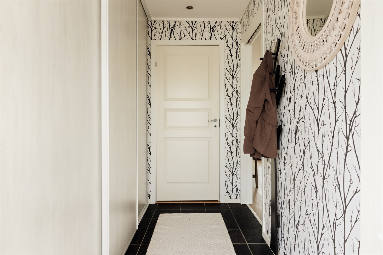 Rett fram i entreen finner du badet. Galleribilde