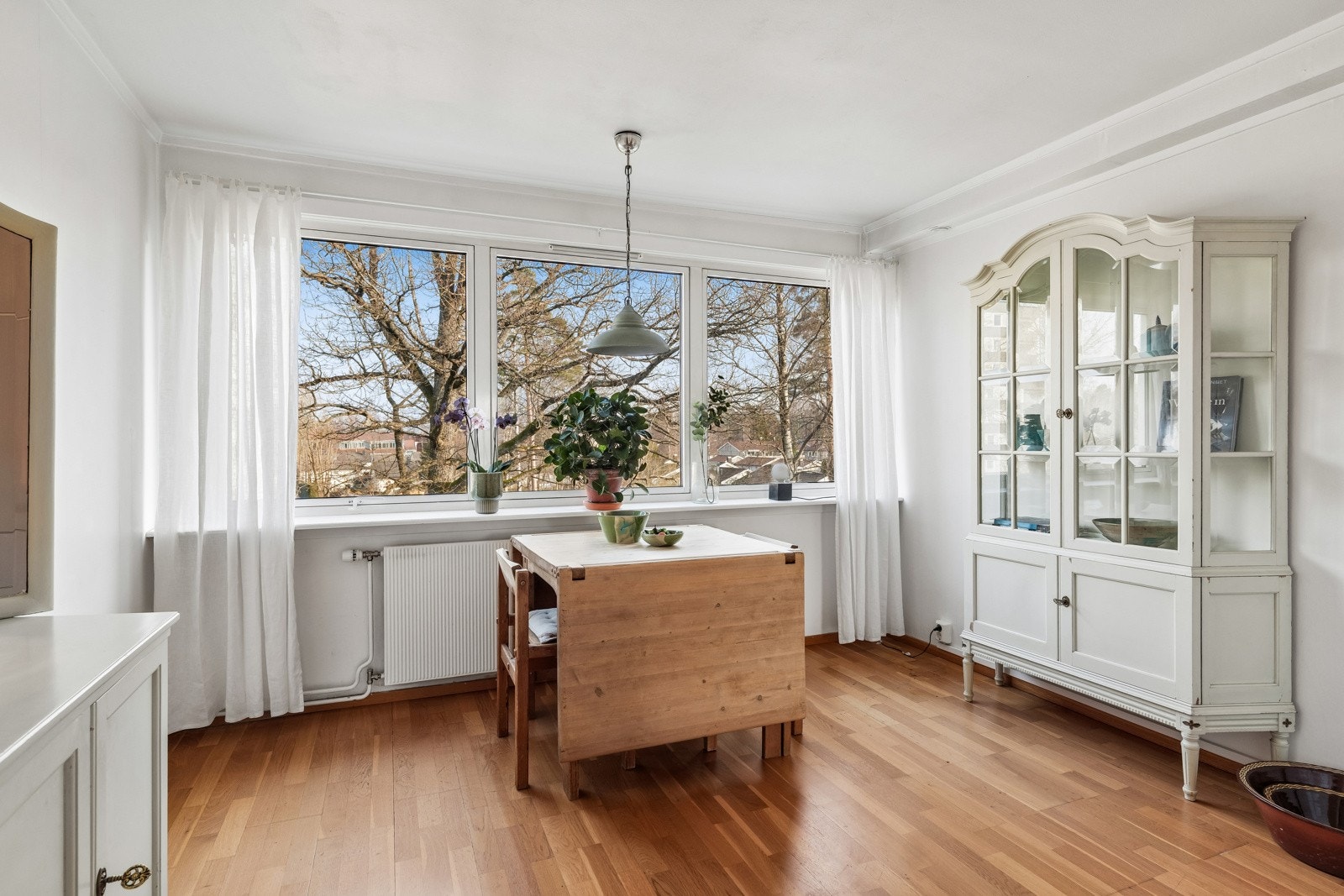 Egen spiseplass på kjøkken Galleribilde