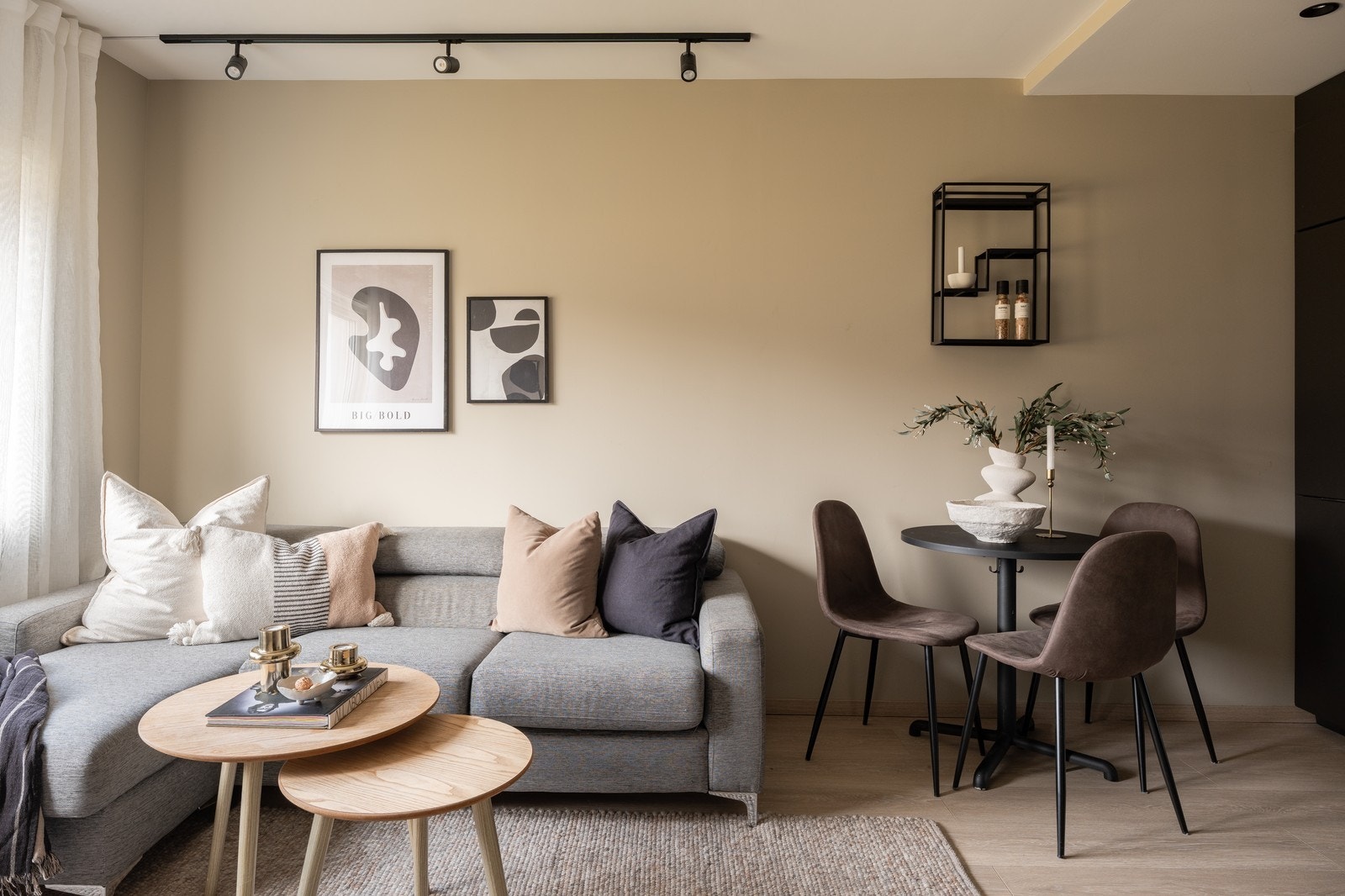 Plass til liten spiseplass Galleribilde