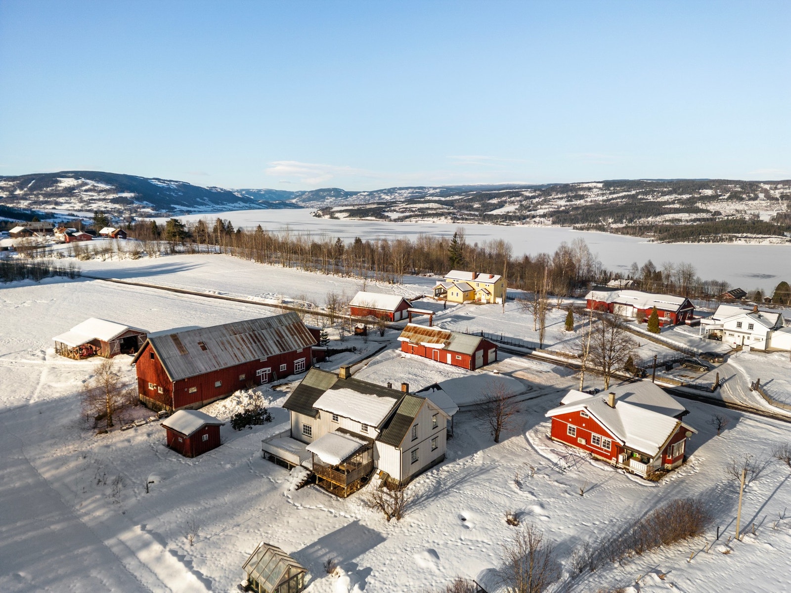 Velkommen til Rud i Myrvoldvegen 34 og 36 Galleribilde