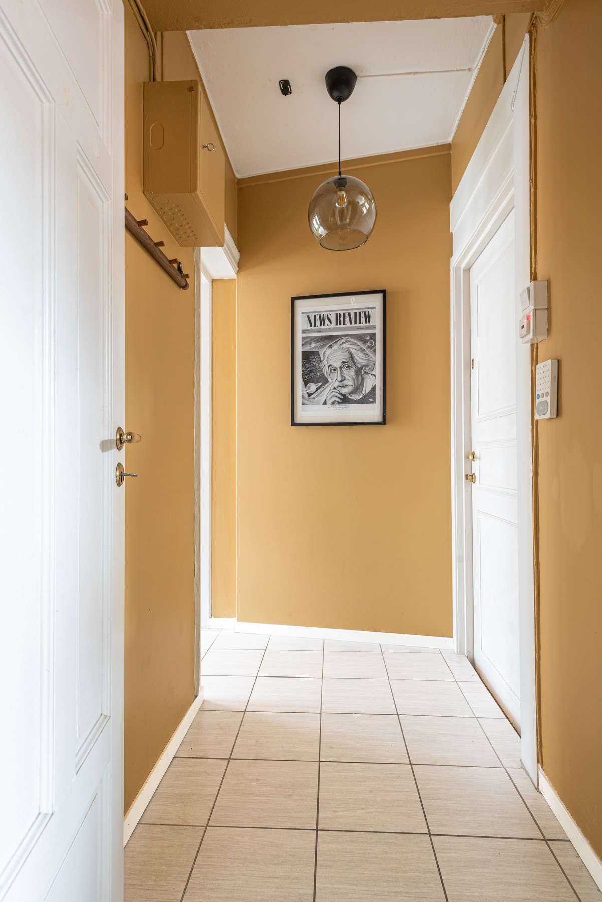 Flislagt entré/gang med gulvvarme. Galleribilde