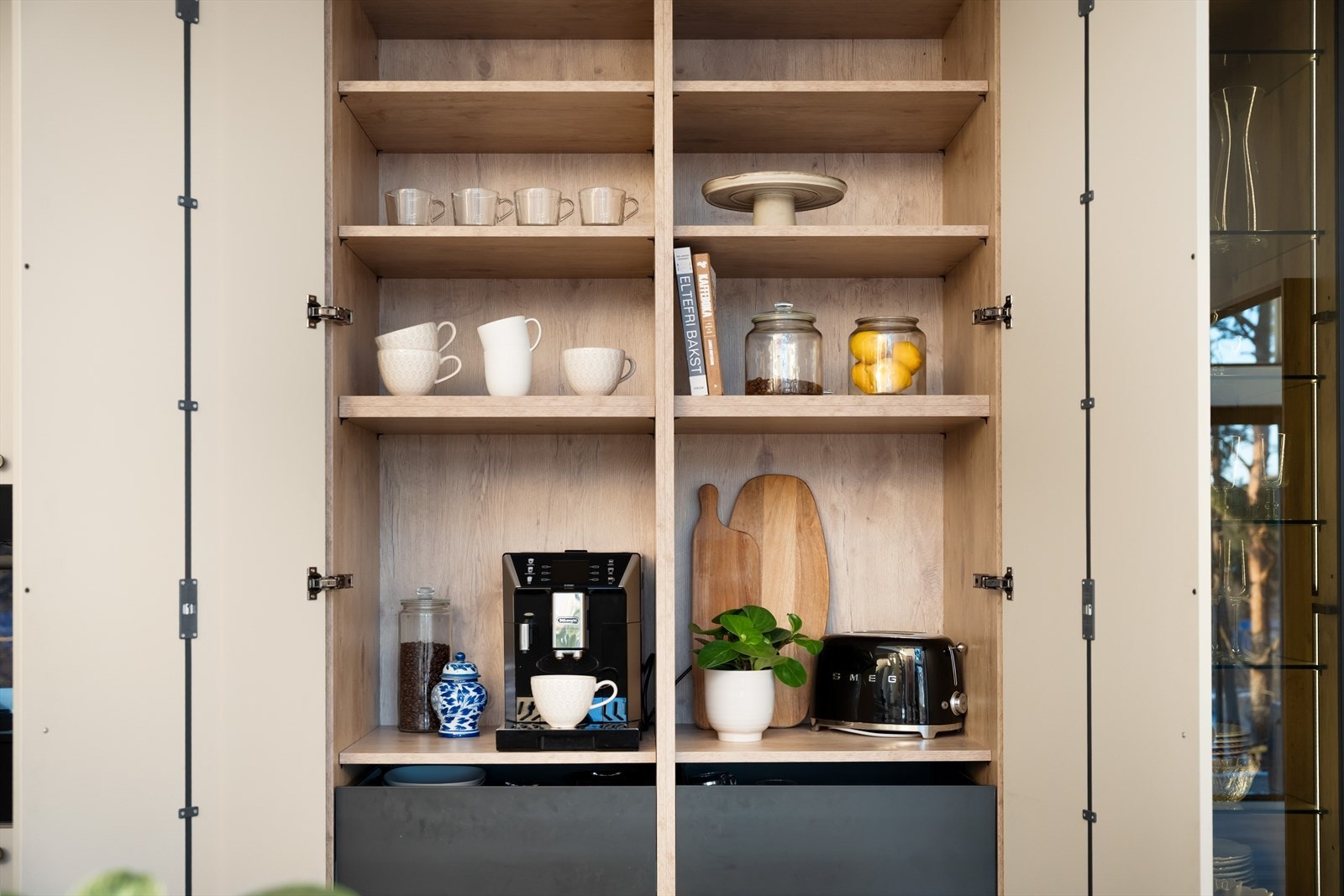 Kjøkkenskap / kaffekrok Galleribilde