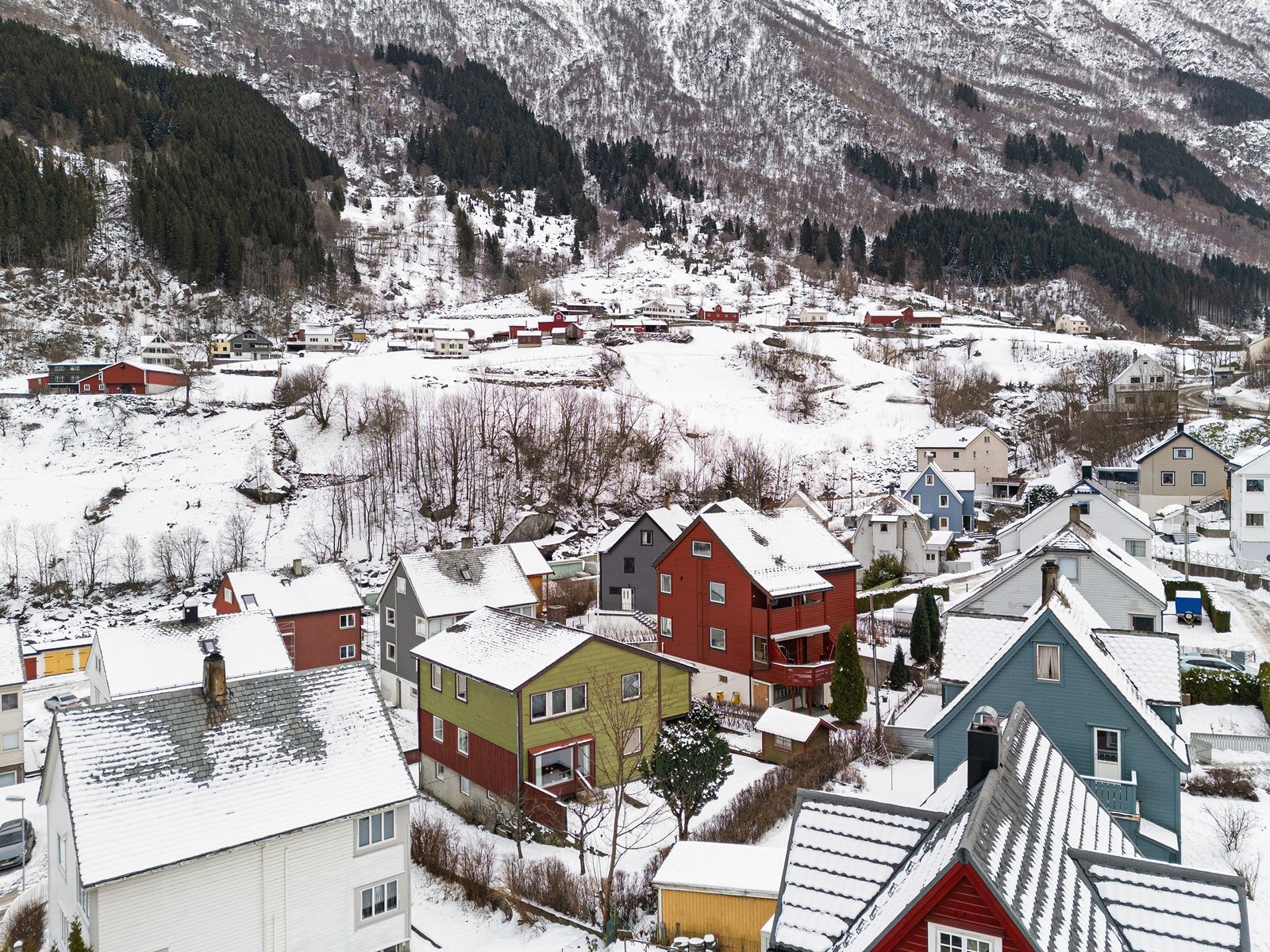 - Nordvik Hardanger v/Torstein Mæland har gleden av å presentere Sjukehusvegen 11! Foto: Aleksander Koløy - Galleribilde