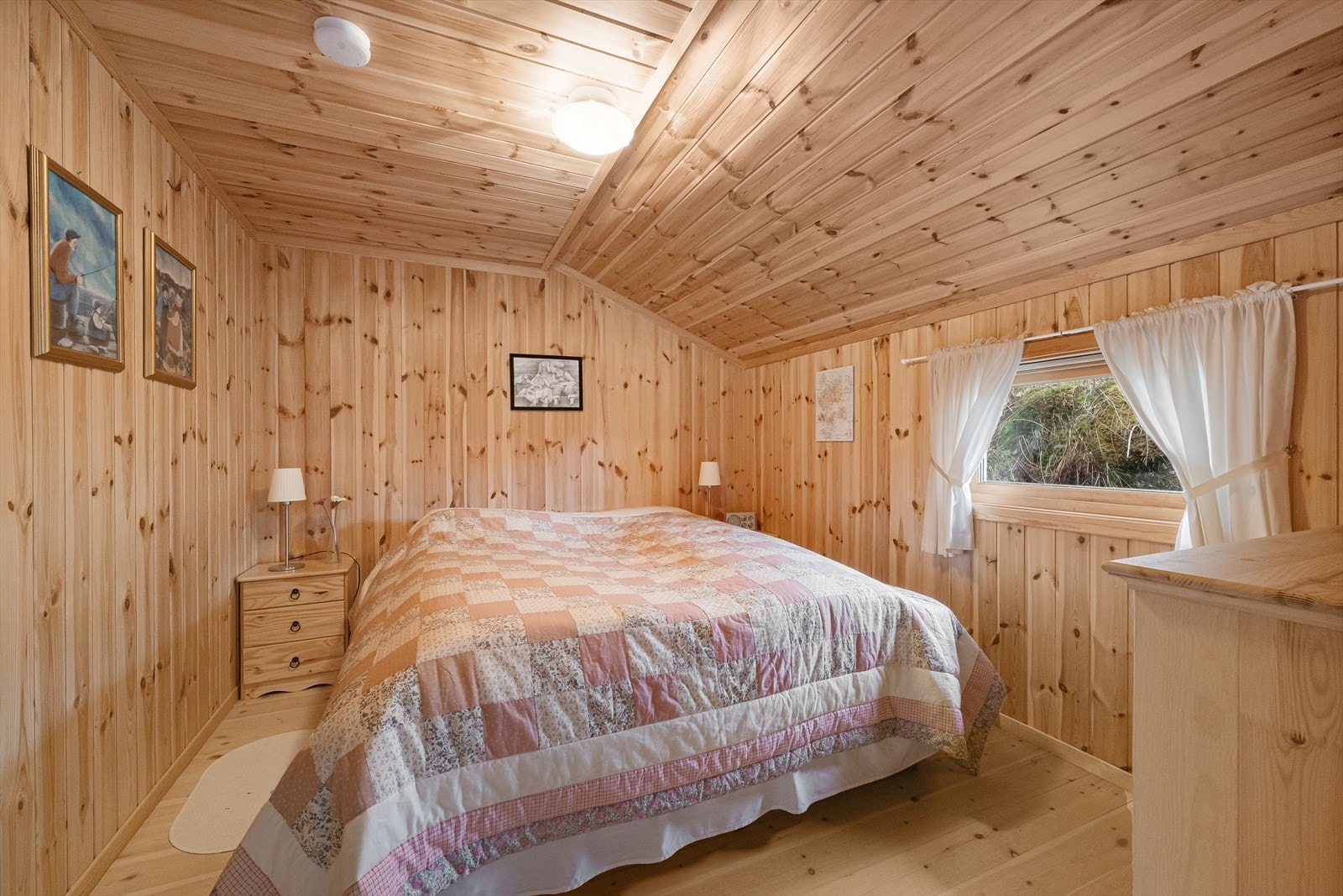 Soverom 1 anneks Galleribilde