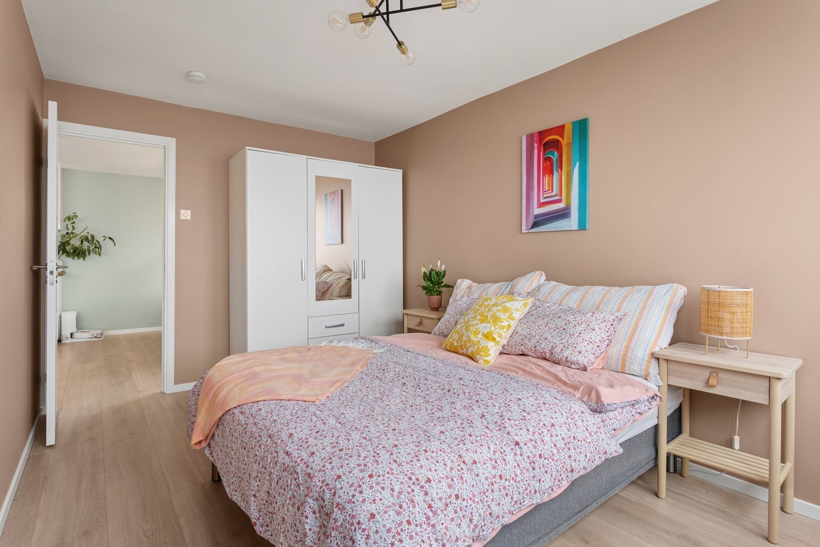 Listefrie overganger gir et minimalistisk og rent uttrykk. Galleribilde