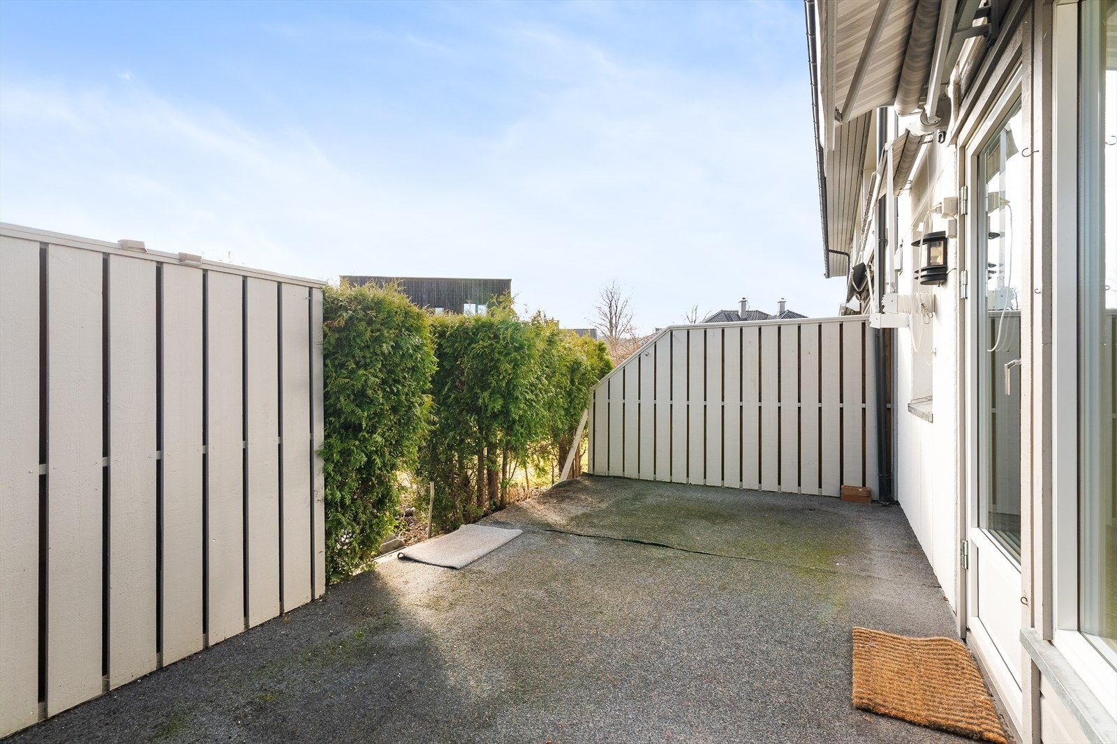 Terrasse med gode solforhold Galleribilde