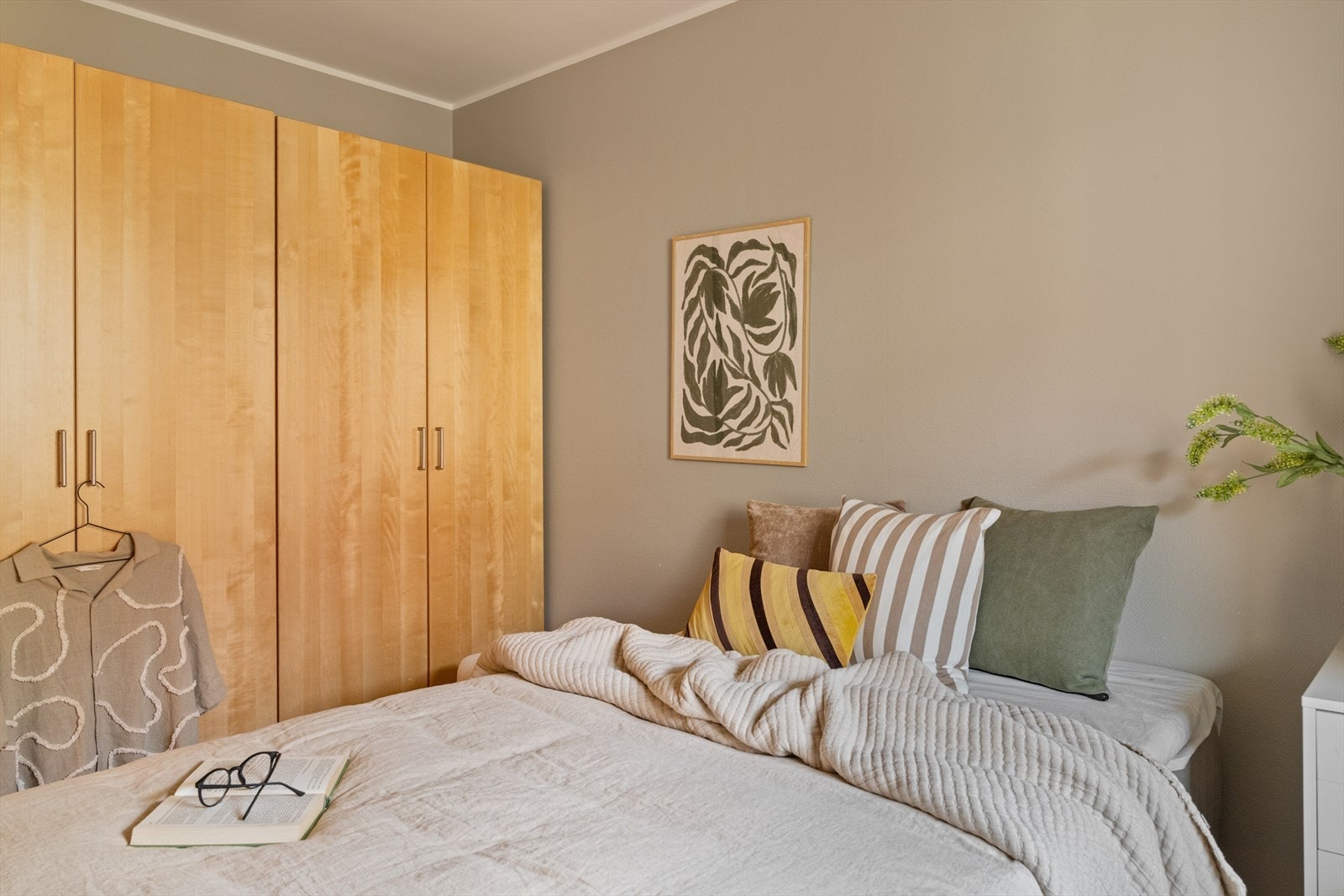 Soverommet er av god størrelse og har plass til garderobeløsning. Galleribilde