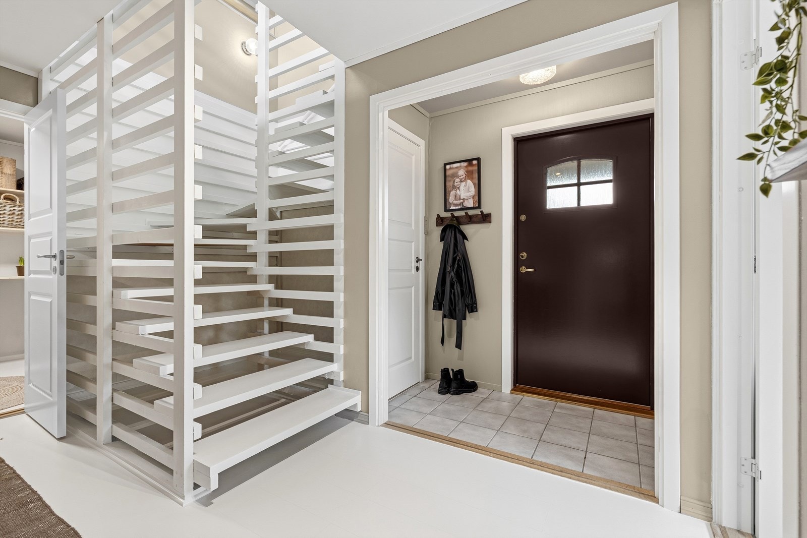 Trapp/gang Galleribilde