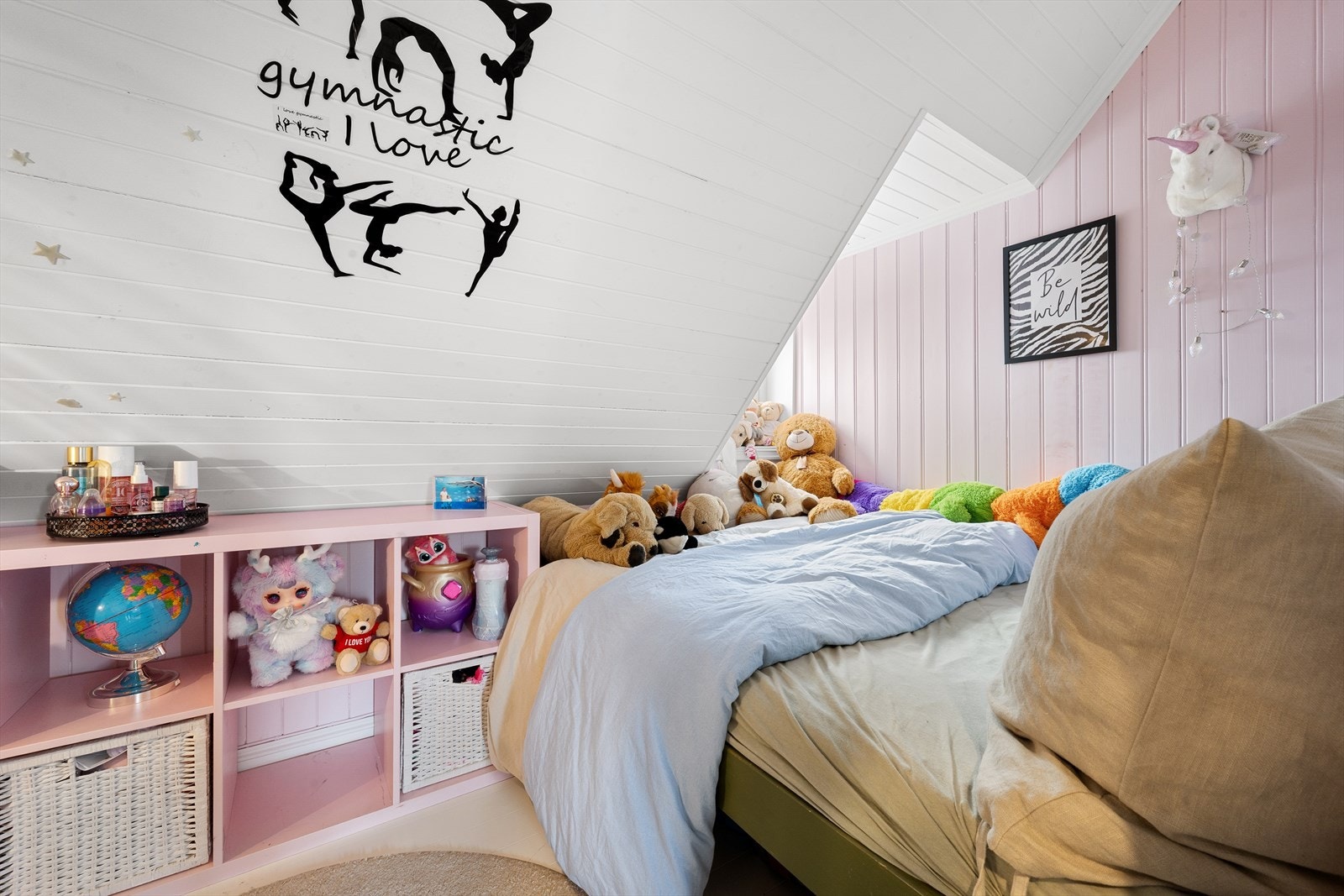 Det fjerde soverommet, perfekt som barnerom med plass til lek og oppbevaring. Galleribilde