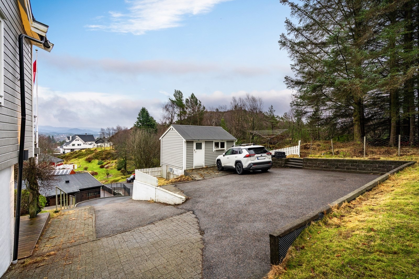 - Parkeringsmulighet på egen tomt - Galleribilde