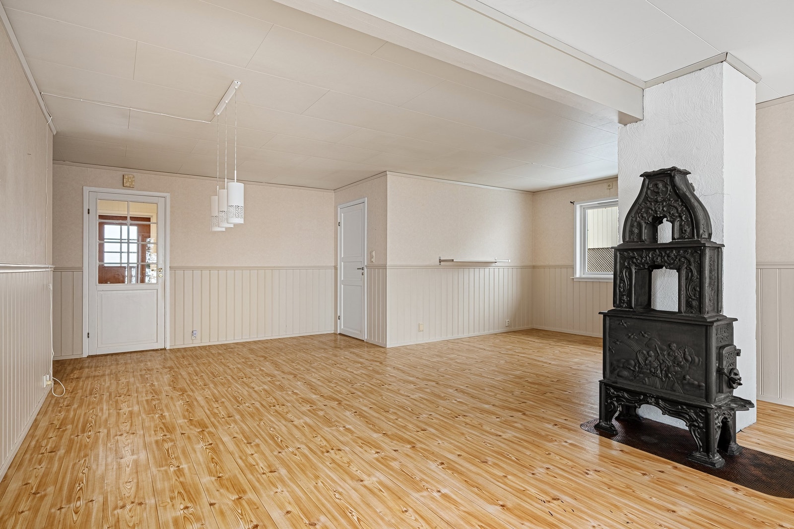 Stue/spisestue Galleribilde