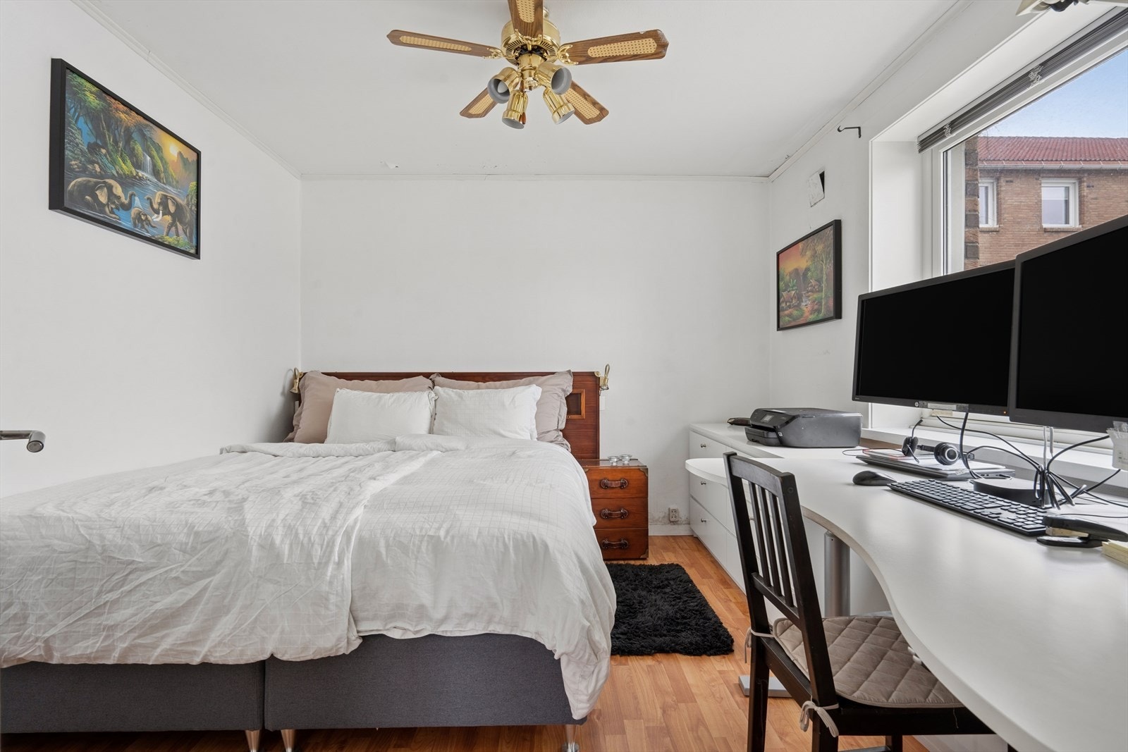 Det er også god plass til et hjemmekontor. Galleribilde