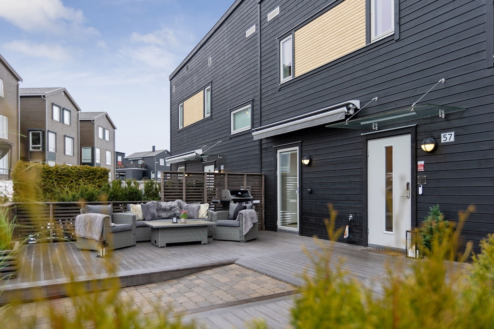 Her har du en flott familiebolig i trygge, rolige og barnevennlige omgivelser. Galleribilde