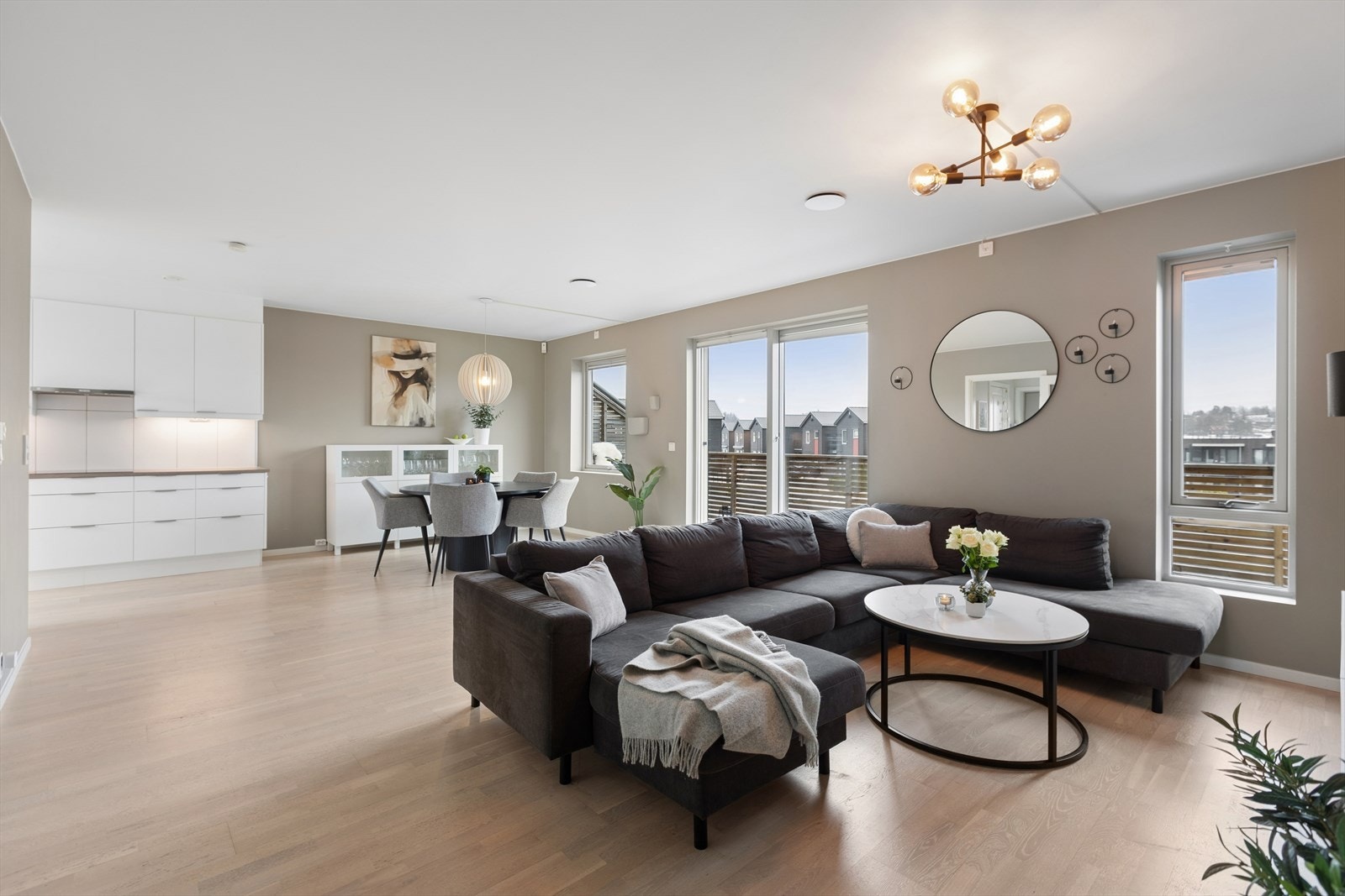 Her er det god plass til møblering i flere soner. Galleribilde