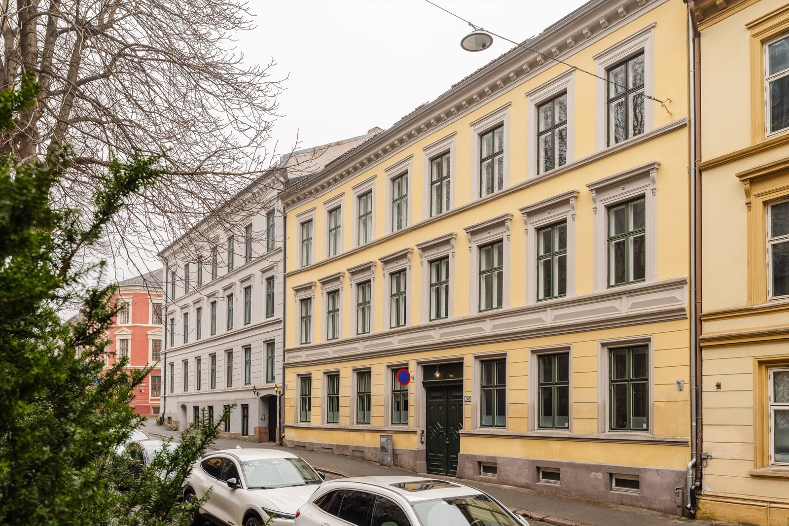 Eiendommen har en attraktiv beliggenhet i Pilestredet Park, et veletablert boligområde. Galleribilde