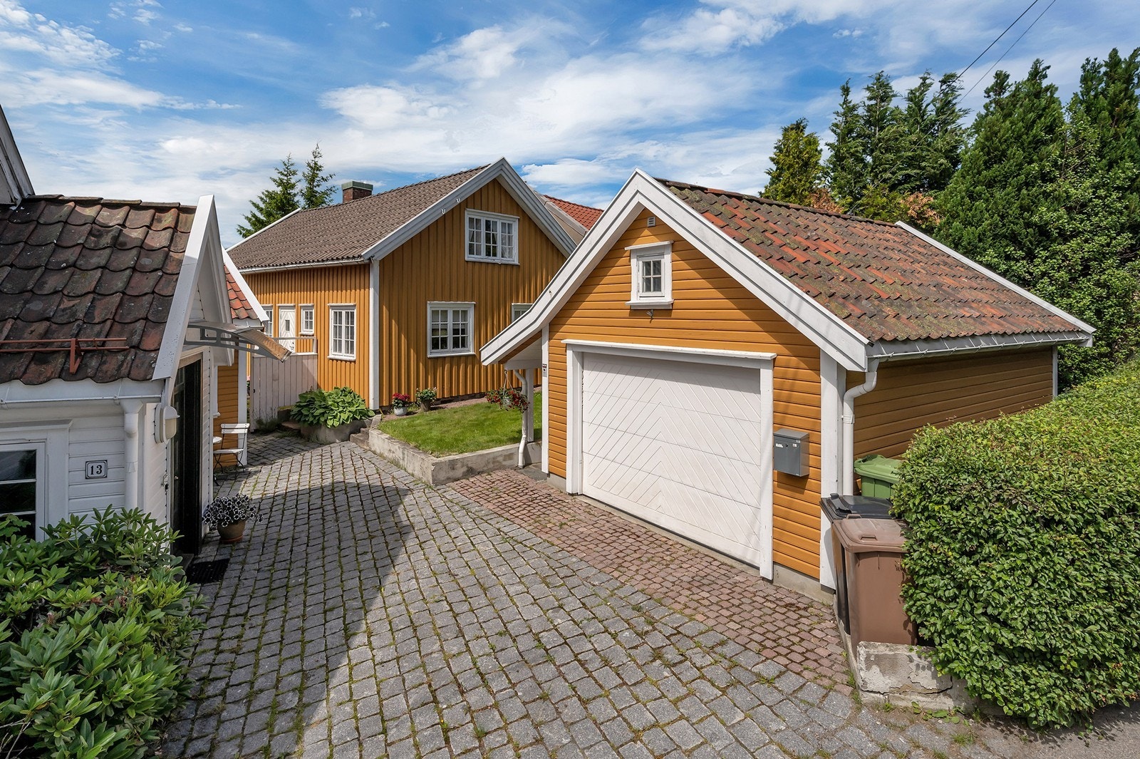 Garasje og anneks Galleribilde