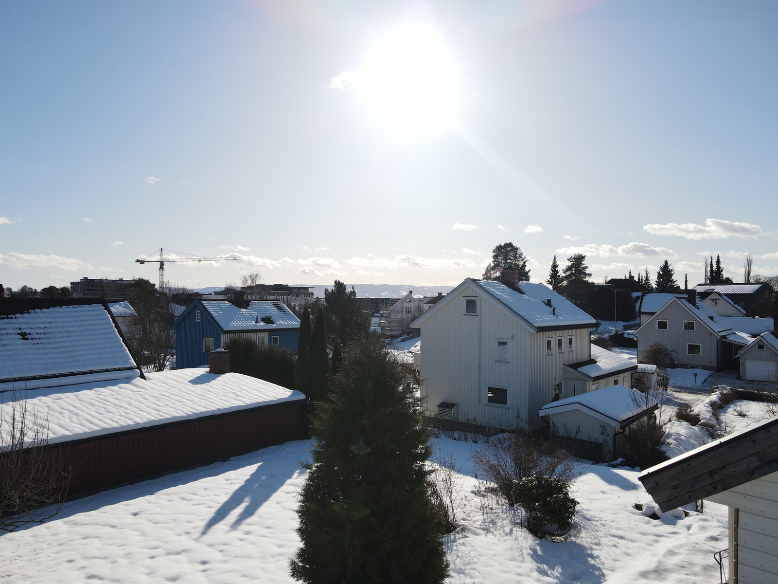 Sentral boligtomt med rolig og skjermet beliggenhet. barnevennlig område. Galleribilde
