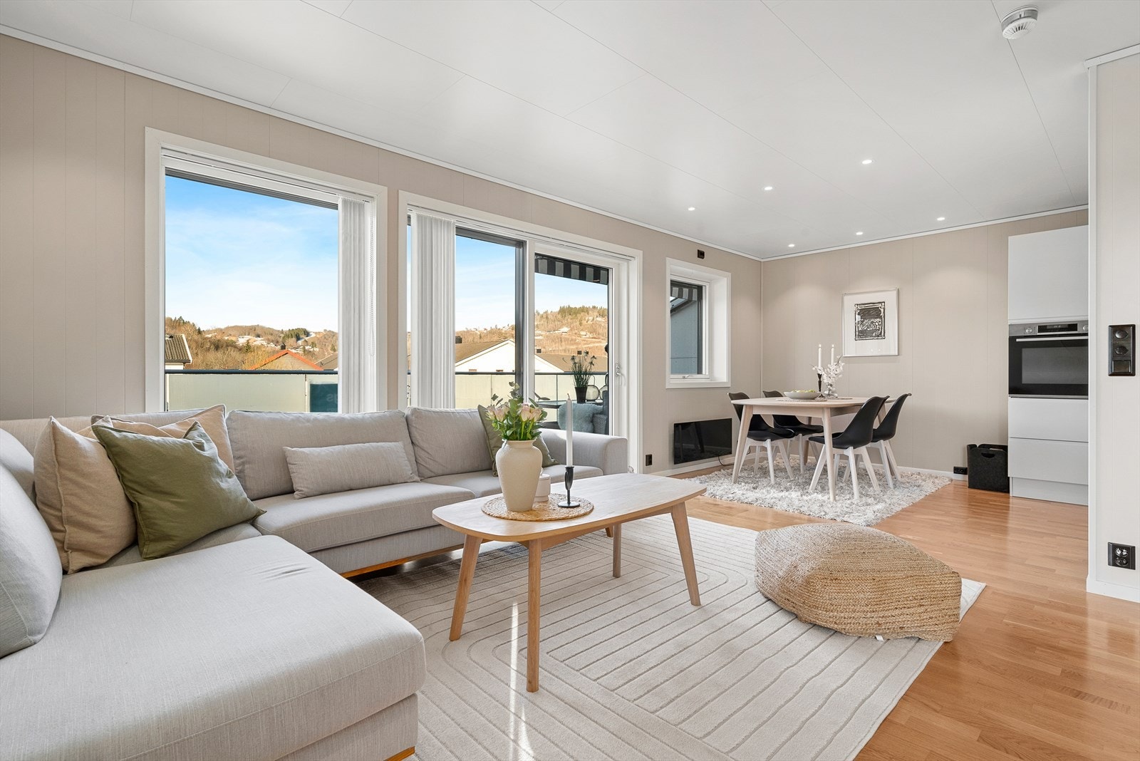 Leiligheten har et areal på ca. 68 kvm, med en praktisk og gjennomtenkt planløsning. Galleribilde