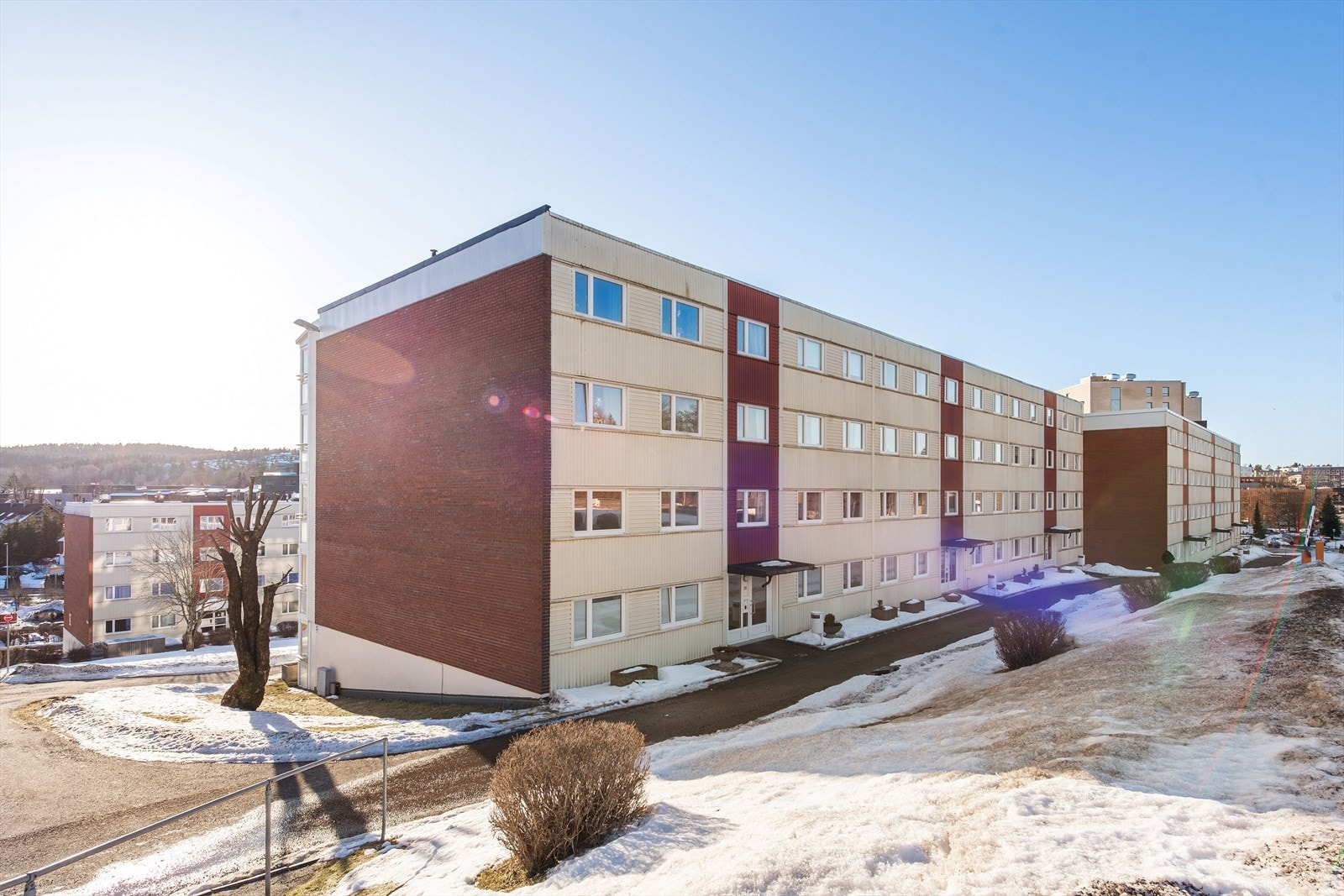 Her bor du sentralt og du har blant annet Triaden senter som har en rekke servicetilbud i nærheten. Galleribilde