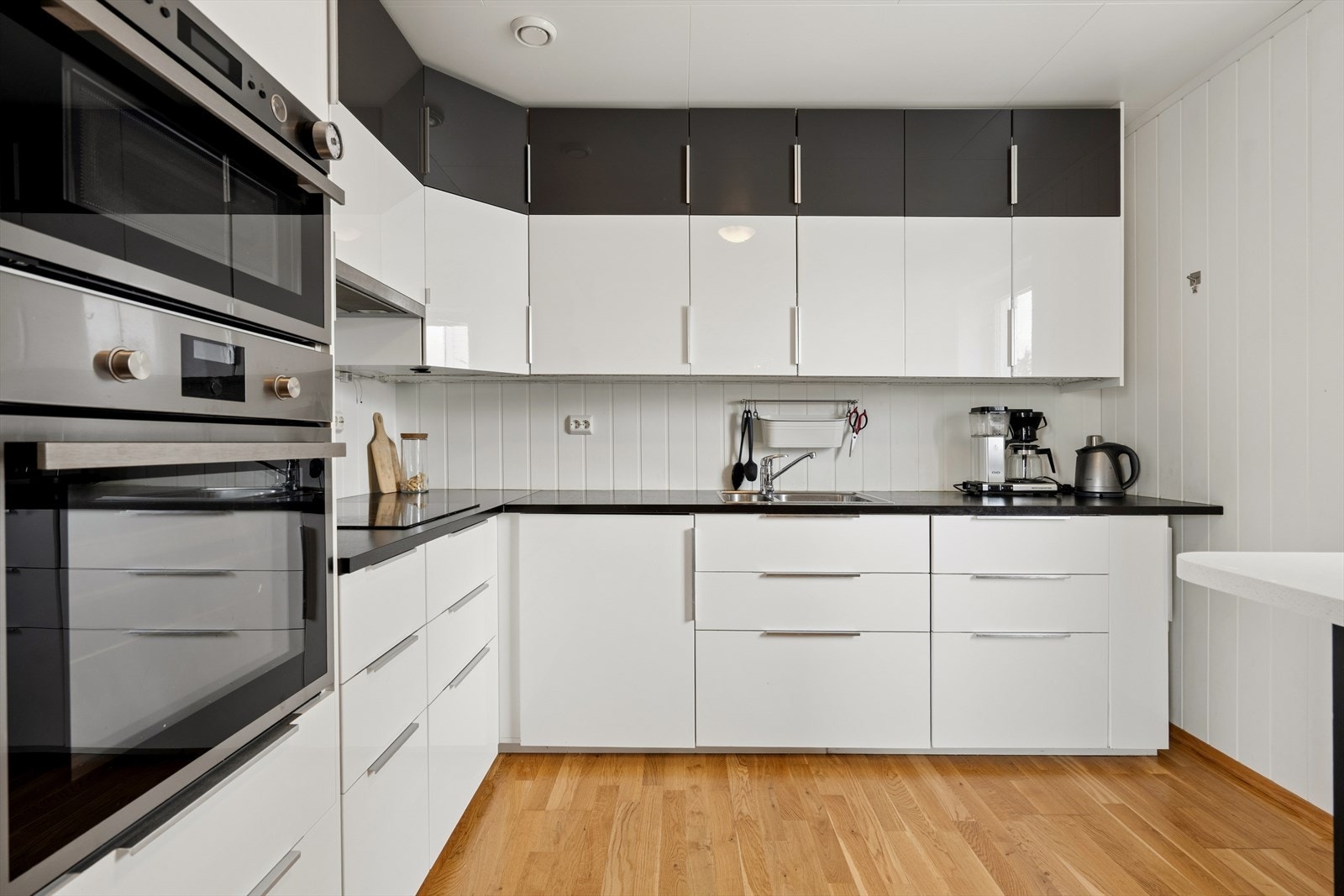 Innredningen har både over- og underskap. Galleribilde