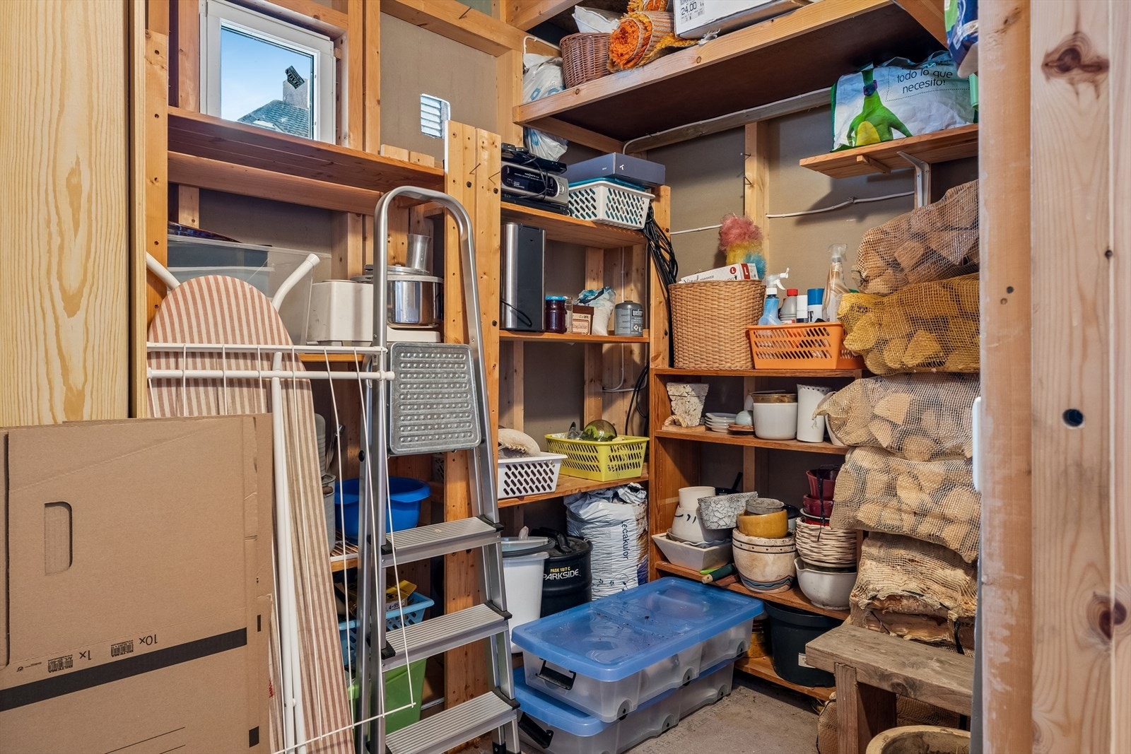 Bod ved inngangsparti. Galleribilde