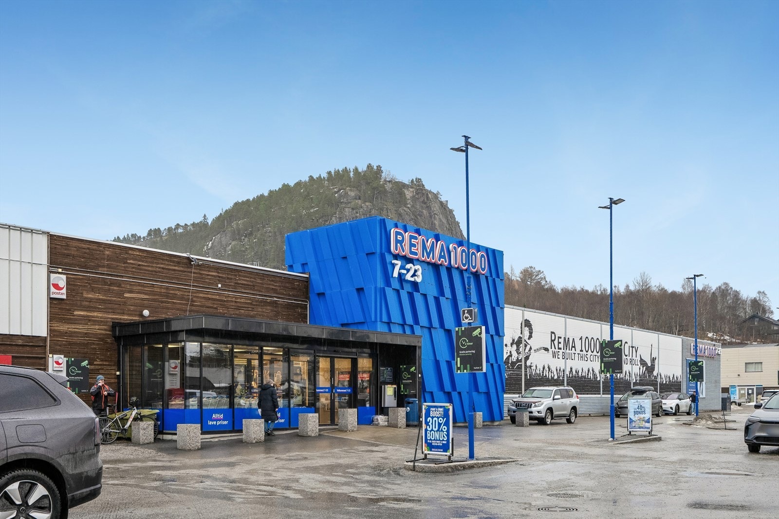 Gangavstand til nærbutikk og sentrum. Galleribilde