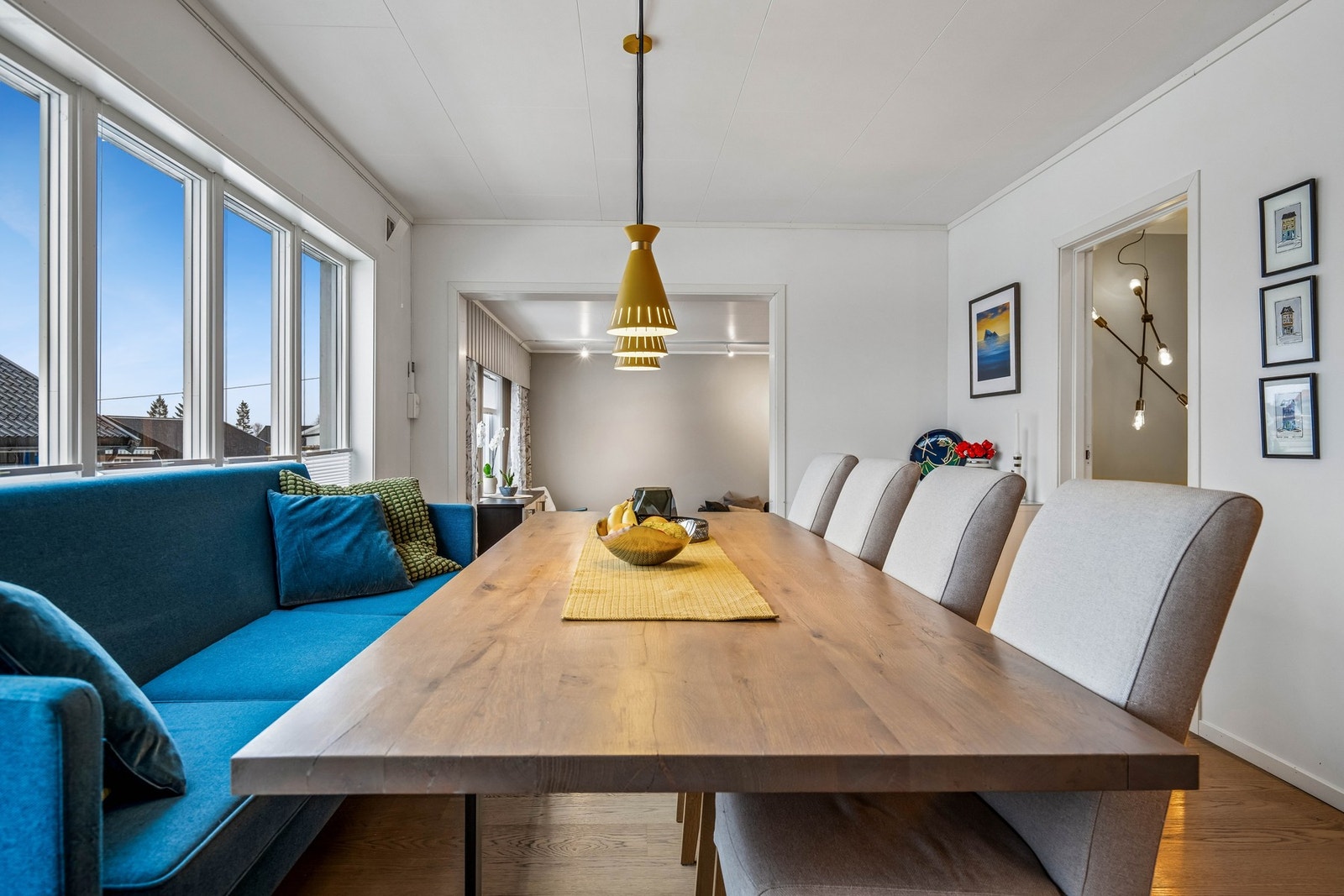 Spisestue. Galleribilde