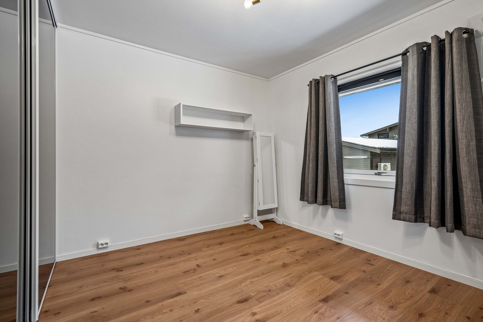 Soverom 2. Galleribilde