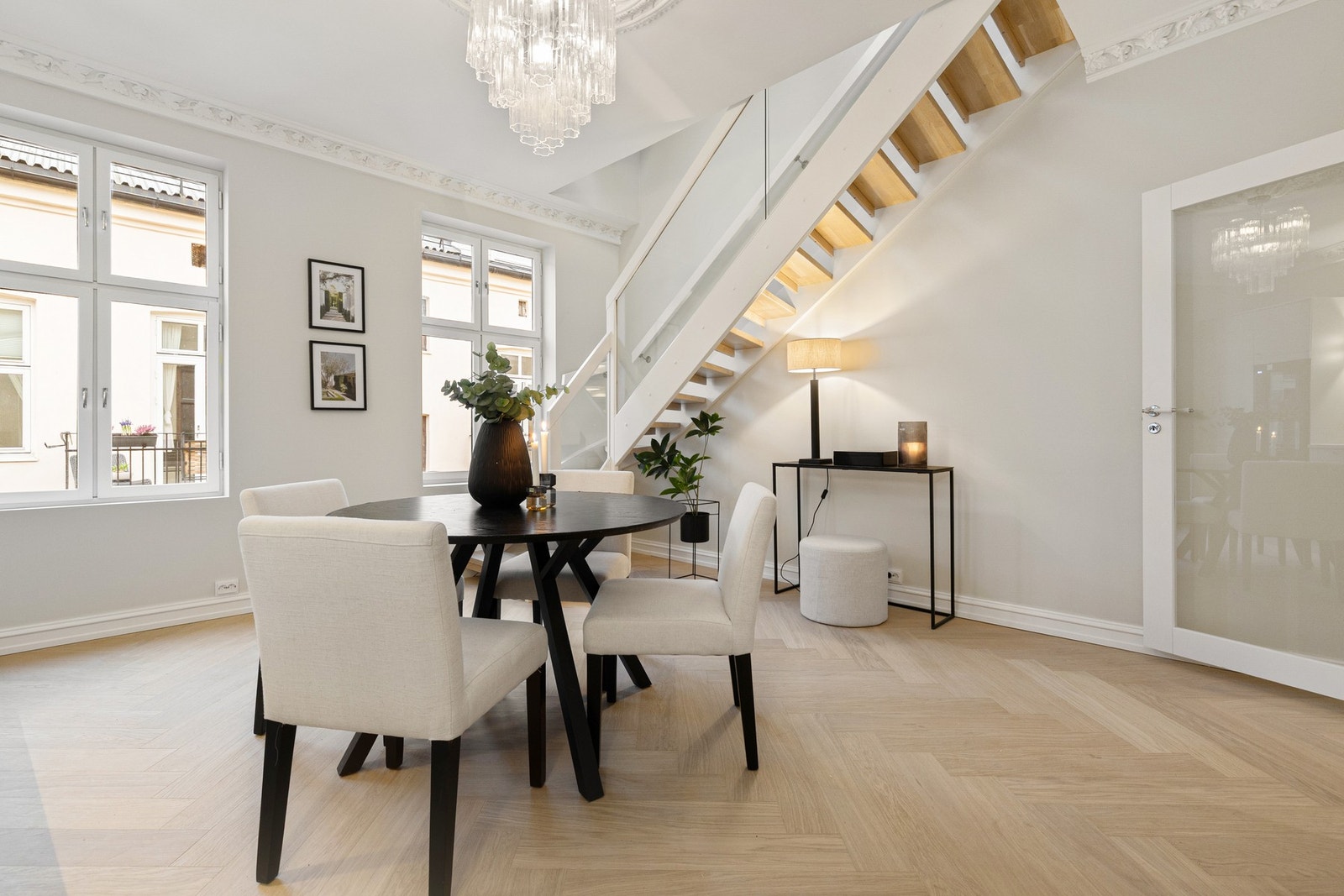 Fantastisk takhøyde opptil nesten 3 meter! Galleribilde