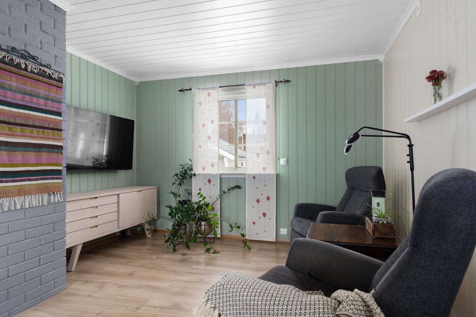 TV-krok i stua Galleribilde
