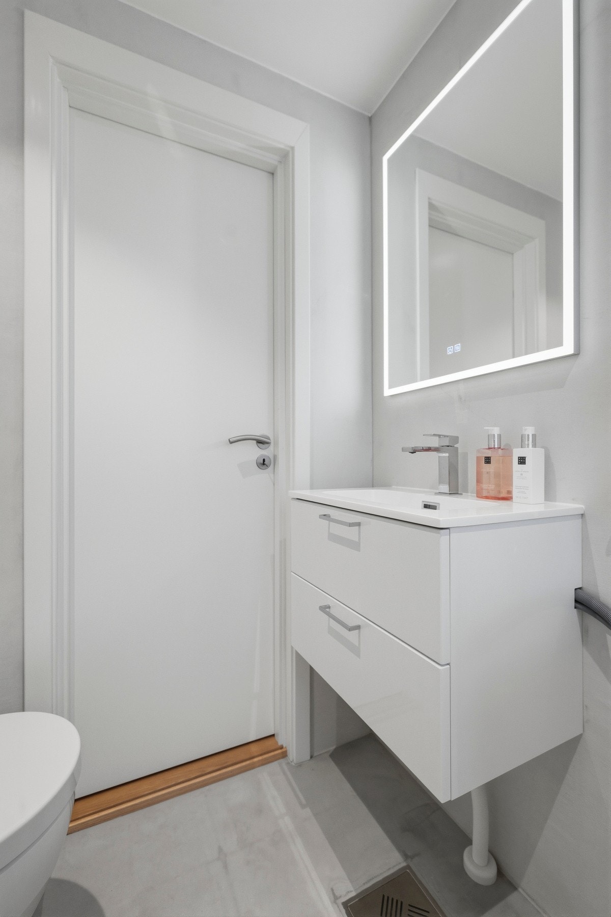 Badet fremstår svært moderne. Galleribilde