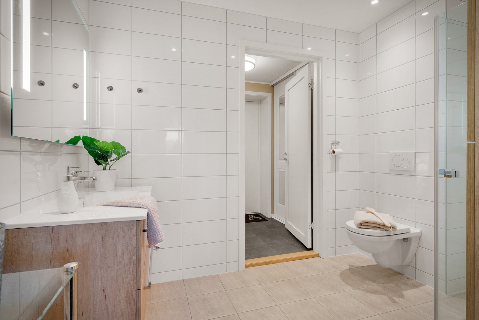 Baderommet er på 6 m² Galleribilde