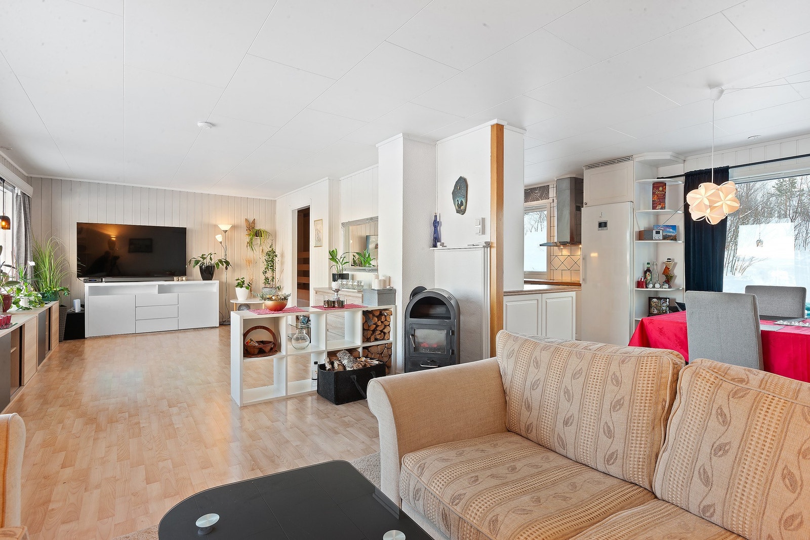 Stuen. Galleribilde