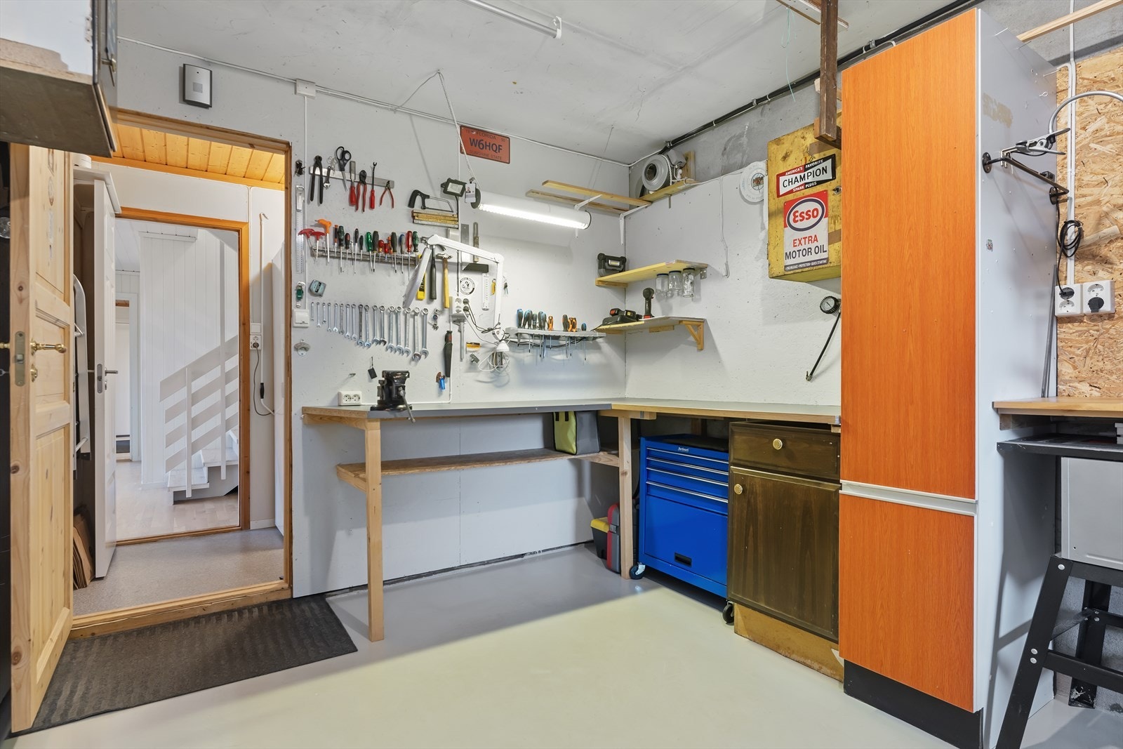 Et praktisk sted for oppbevaring og ulike prosjekter Galleribilde