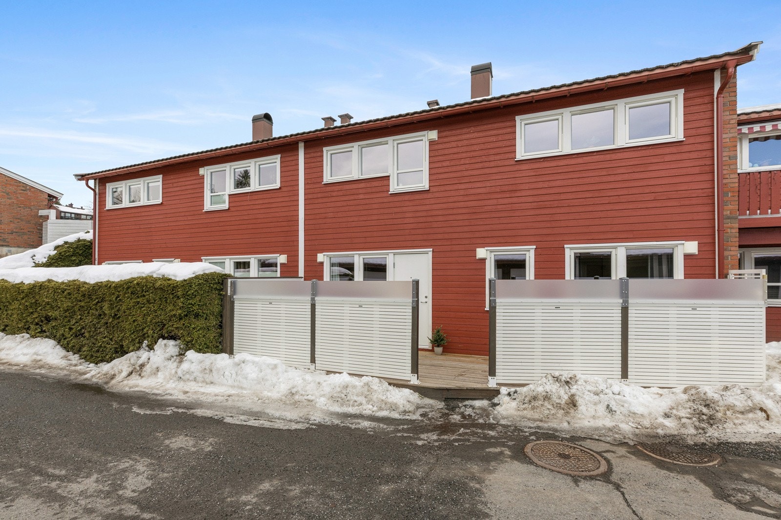 Fra østsiden av bygget Galleribilde