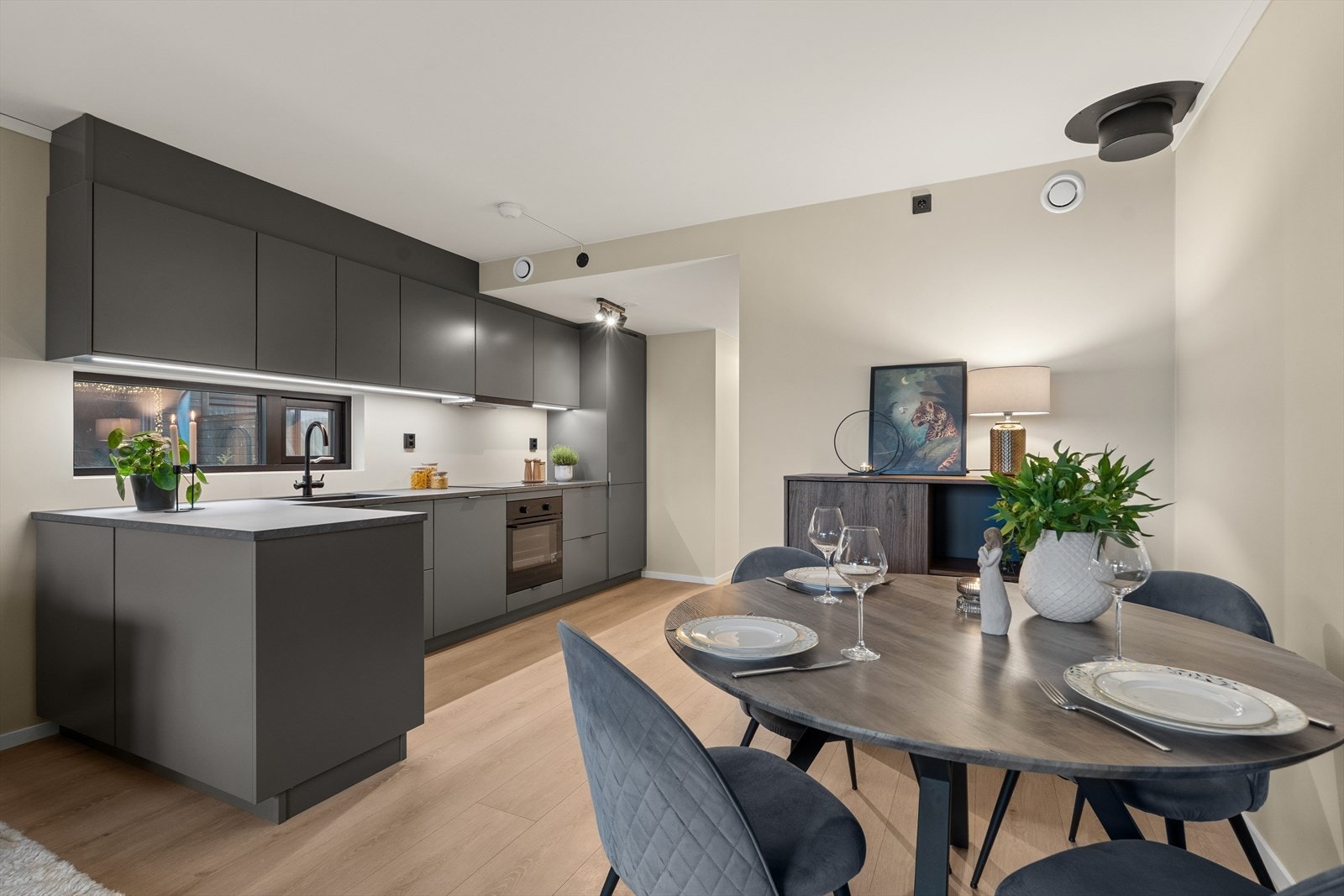 Åpen og sosial planløsning. Galleribilde