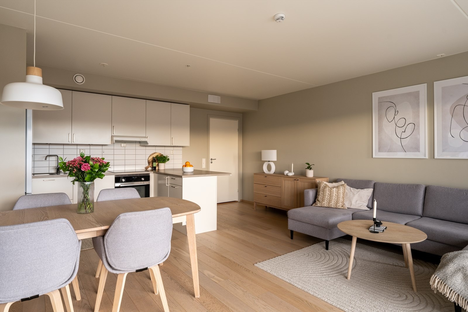 Leiligheten har en meget god planløsning og moderne standard. Galleribilde