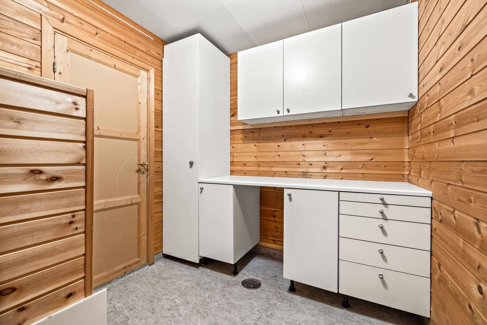 Vaskerommet er vurdert til tilstandsgrad 3 og har behov for oppussing. Galleribilde