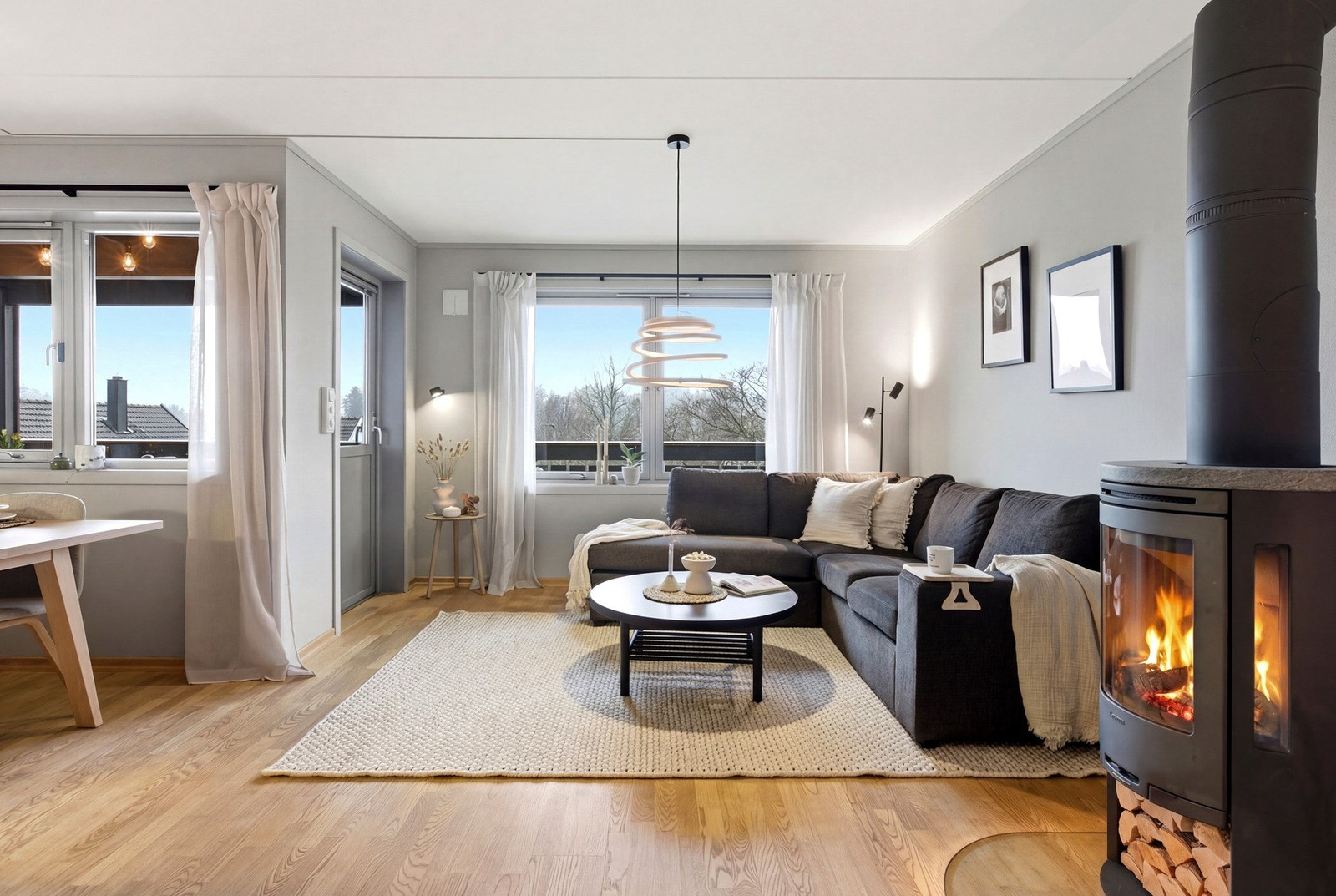 Peisovn gir lun hygge Galleribilde