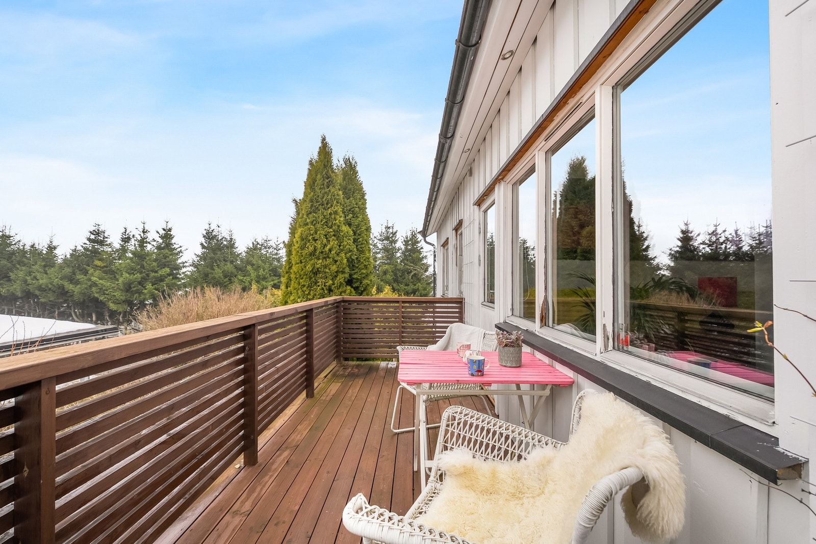 Utgang fra soverom til egen balkong. Galleribilde