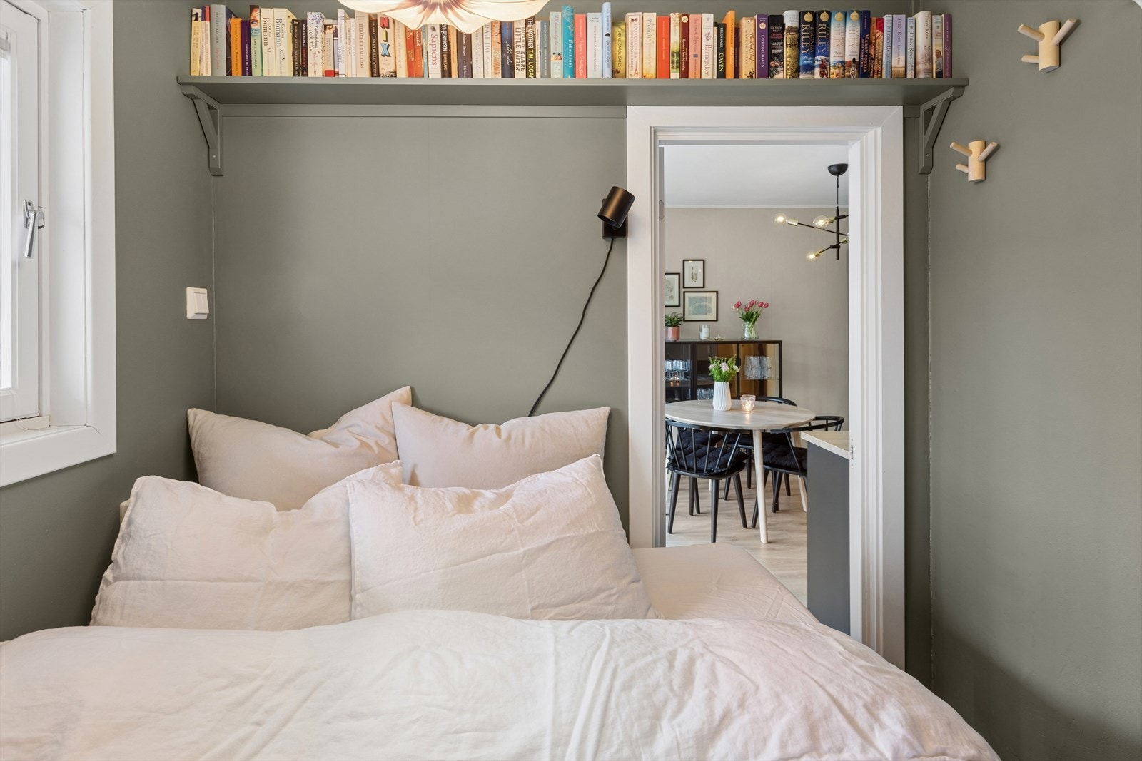 Et sove alkove er et rom for hvile, ikke bare for søvn Galleribilde